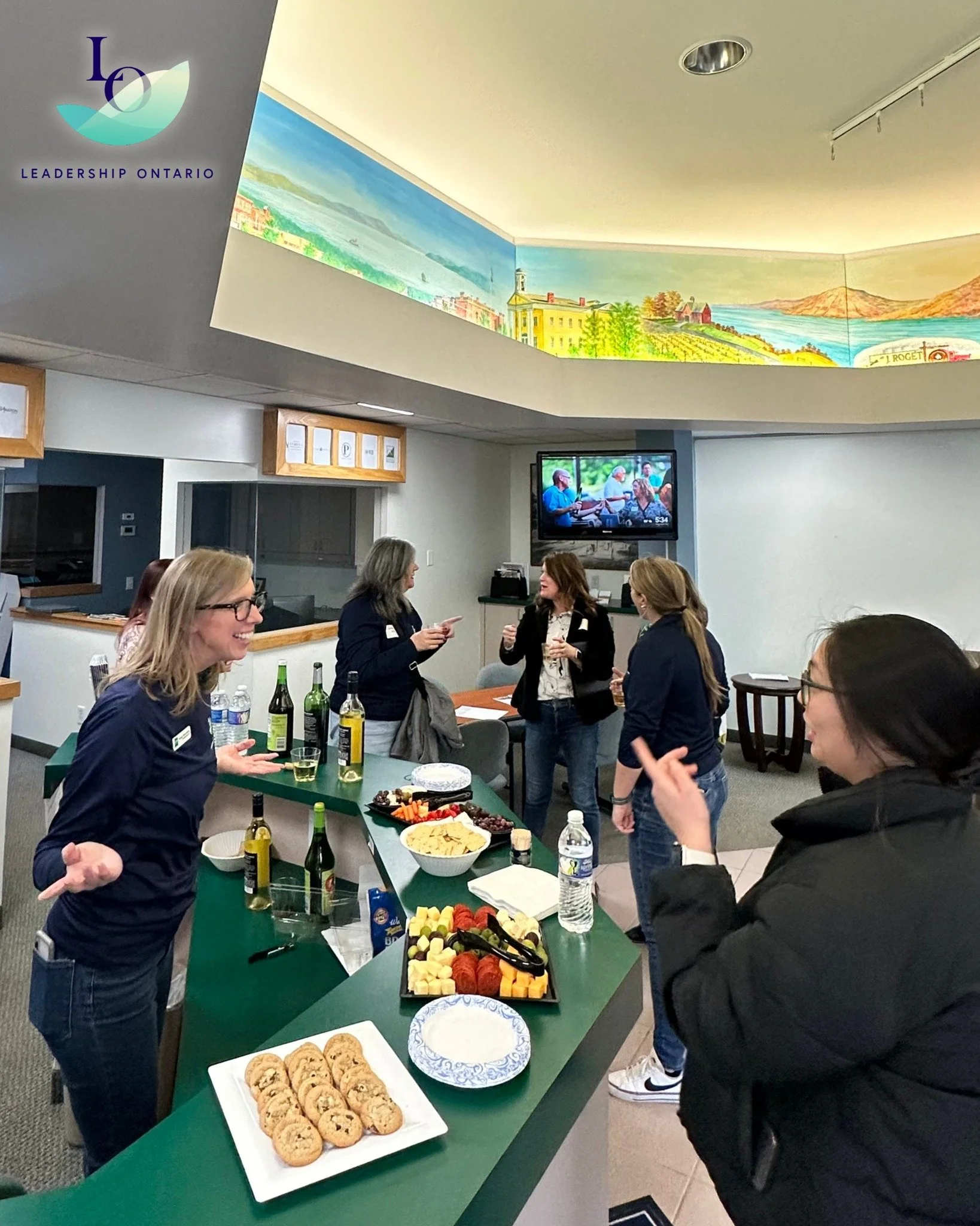 Last night was a blast! It was great to see so many alumni and prospective Cohort 5 applicants gathered at the Chamber to learn about the program. 

If you missed it, join our online info session:
April 8th, 12:00pm on Zoom

RSVP to Sam at sam@oncham