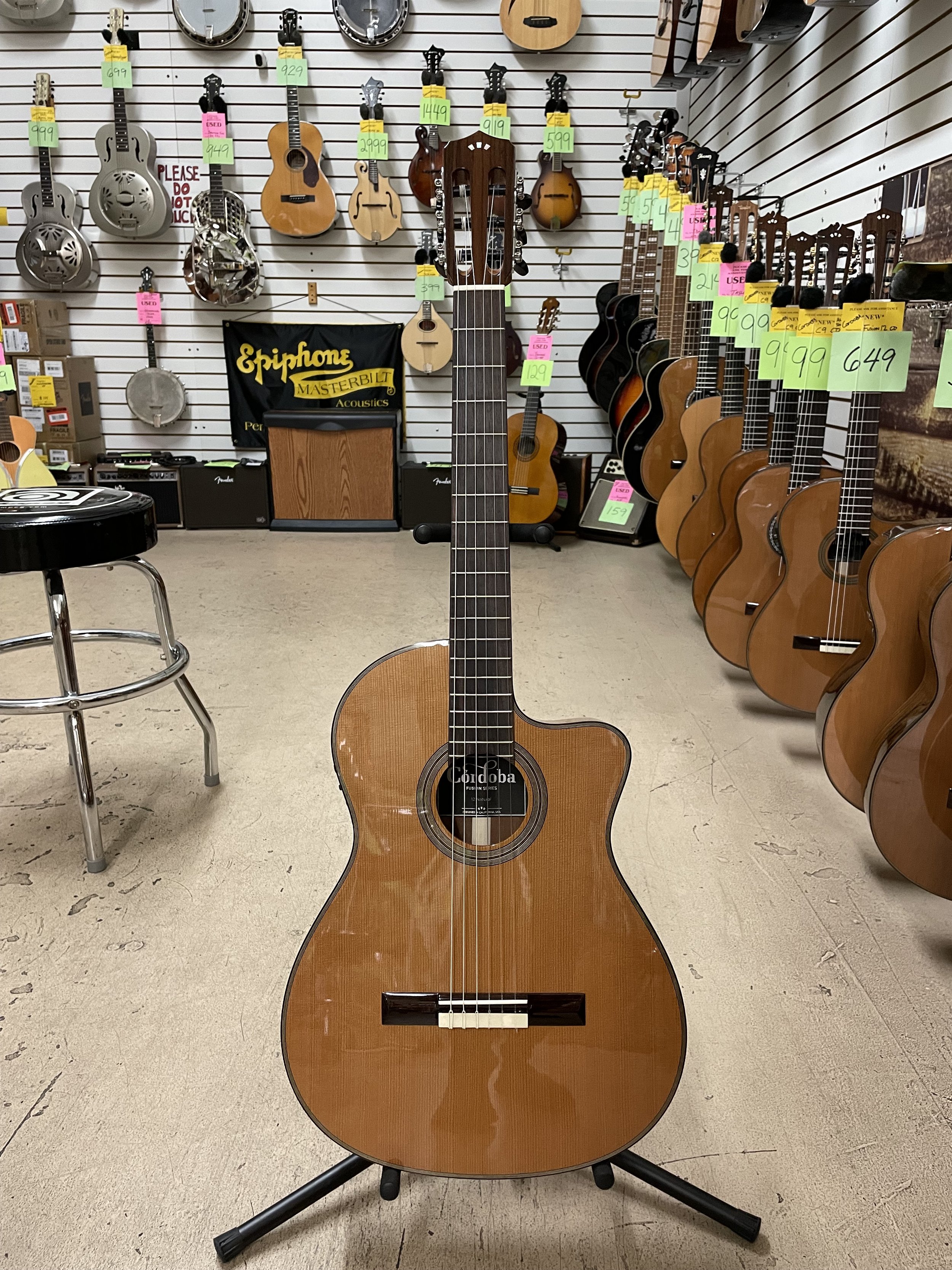 2025 Cordoba Fusion 12 Cedar