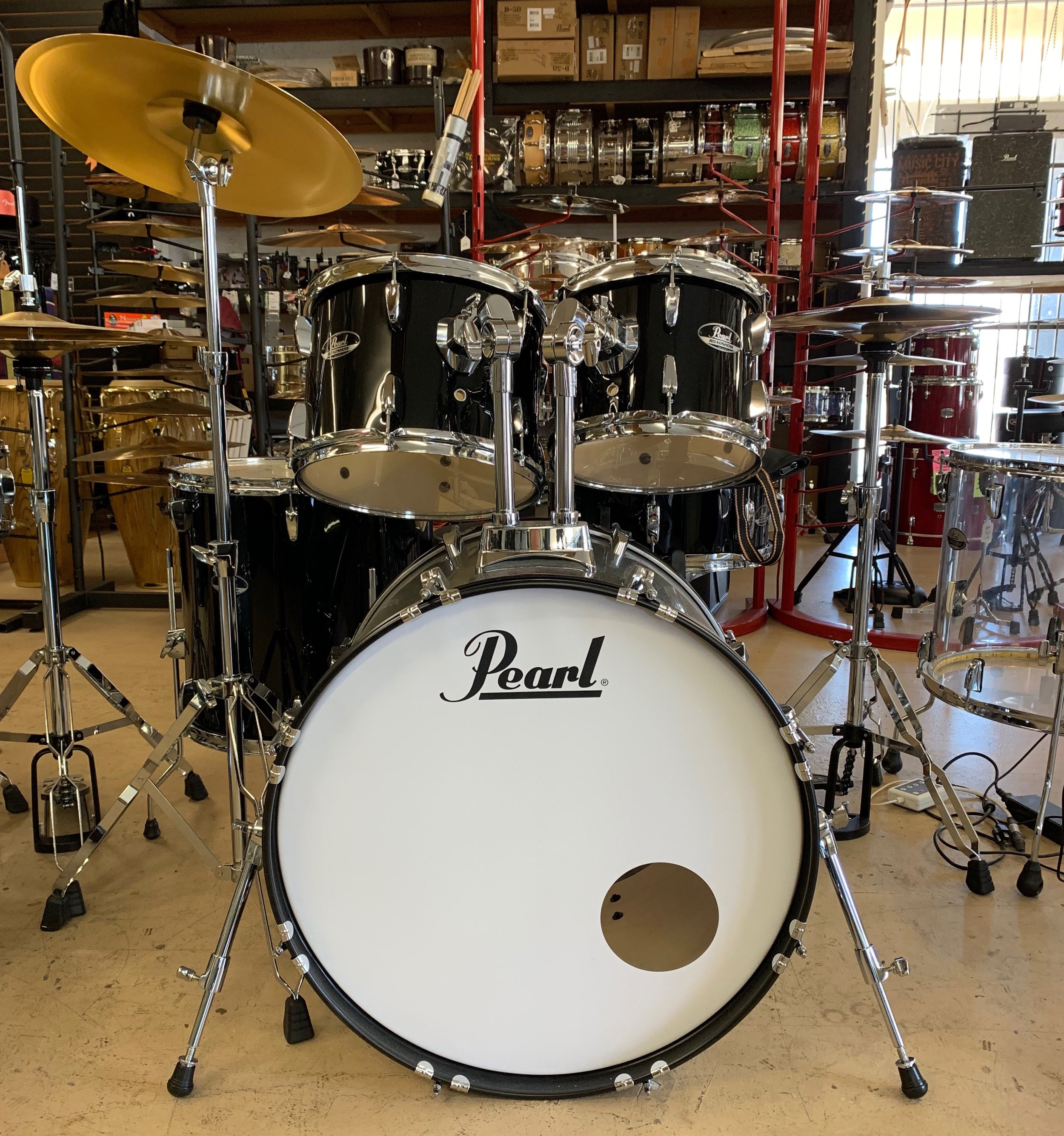 Pearl Roadshow 5 Piece Drum Kit everything Included Black