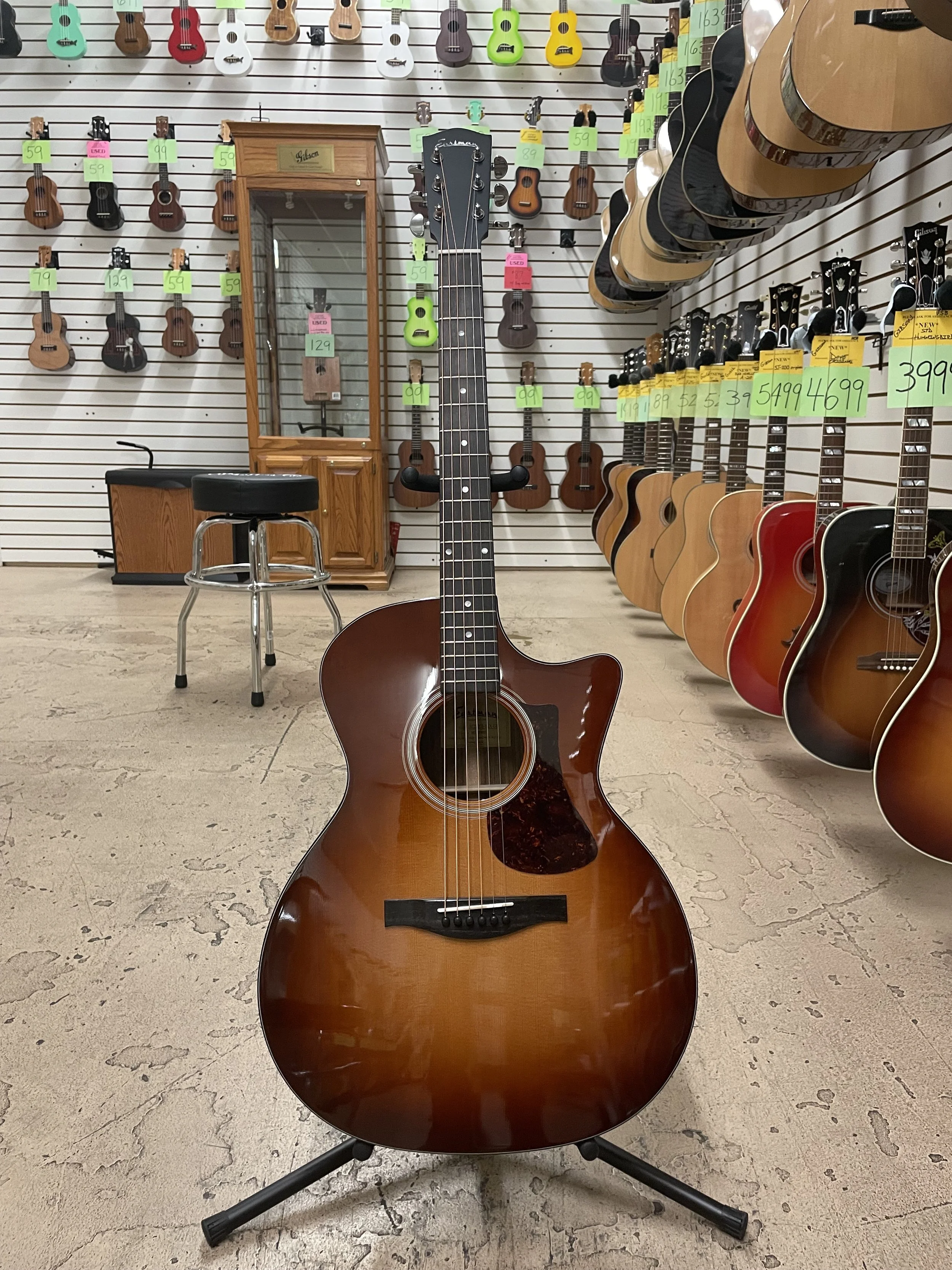 2025 Eastman AC222-CE Deluxe Gold Burst