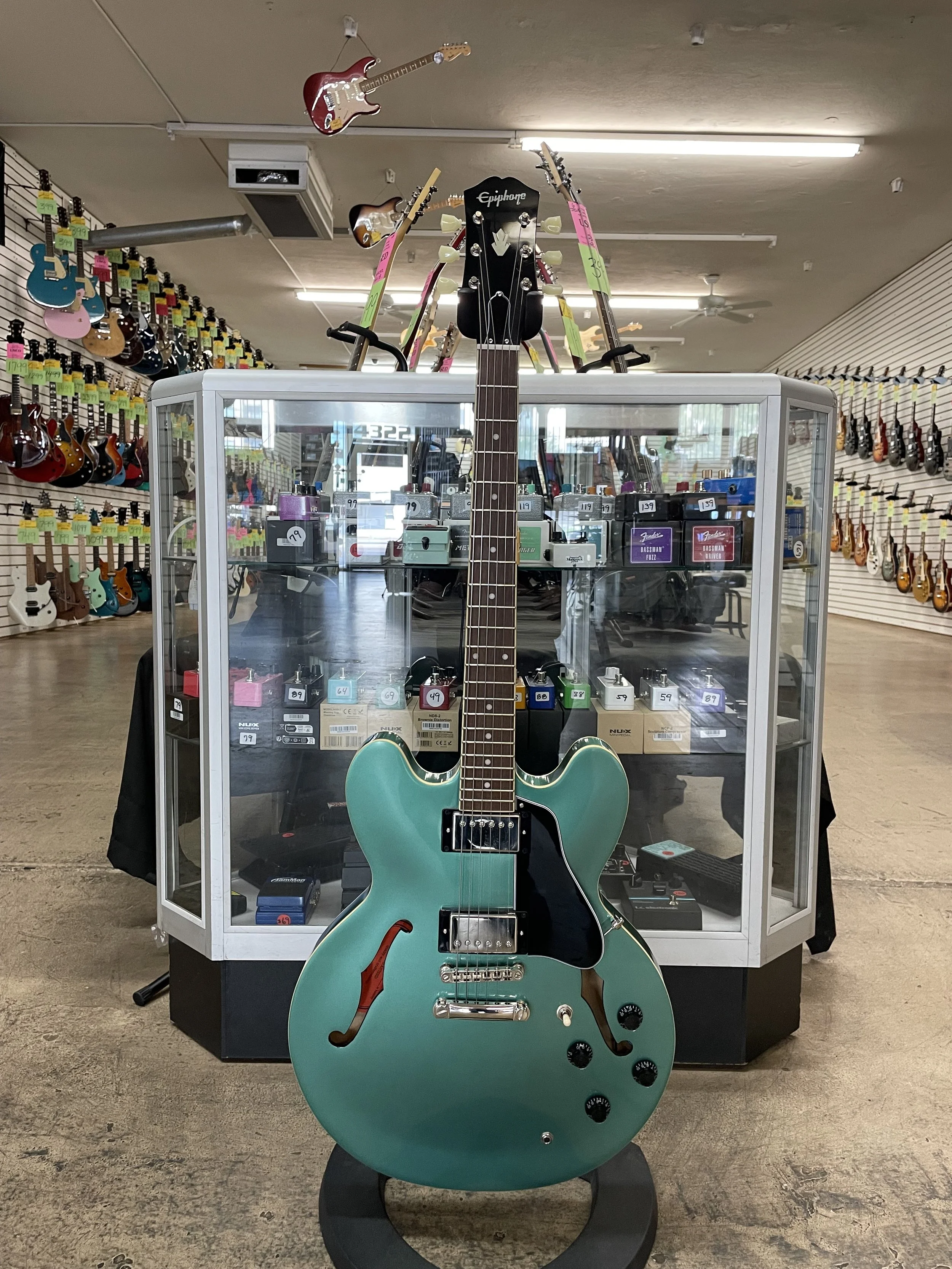 Used Epiphone ES-335 Inverness Green
