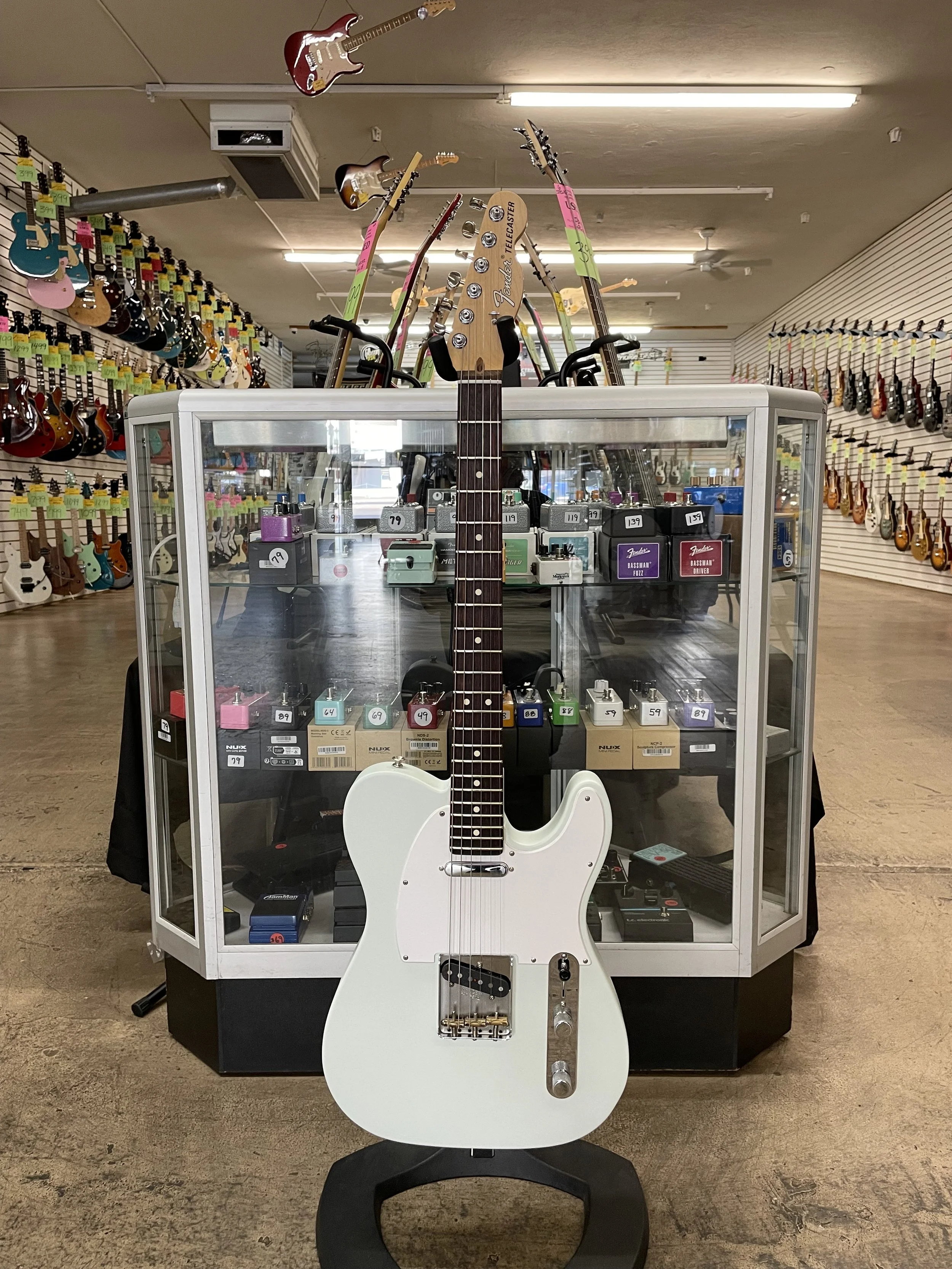 Used Fender American Performer Tele (2022) Satin Sonic Blue