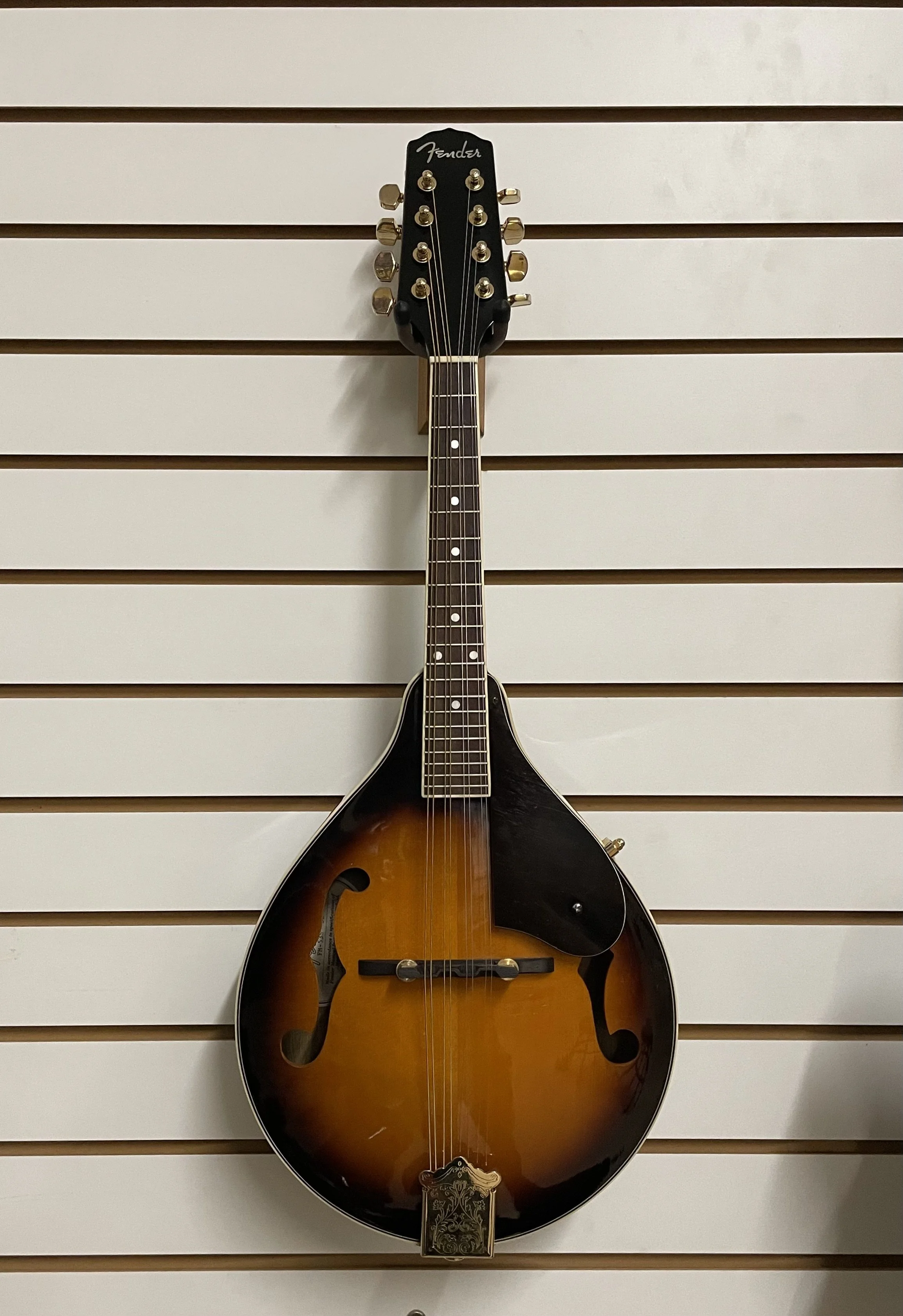 Used Fender FM58s Sunburst