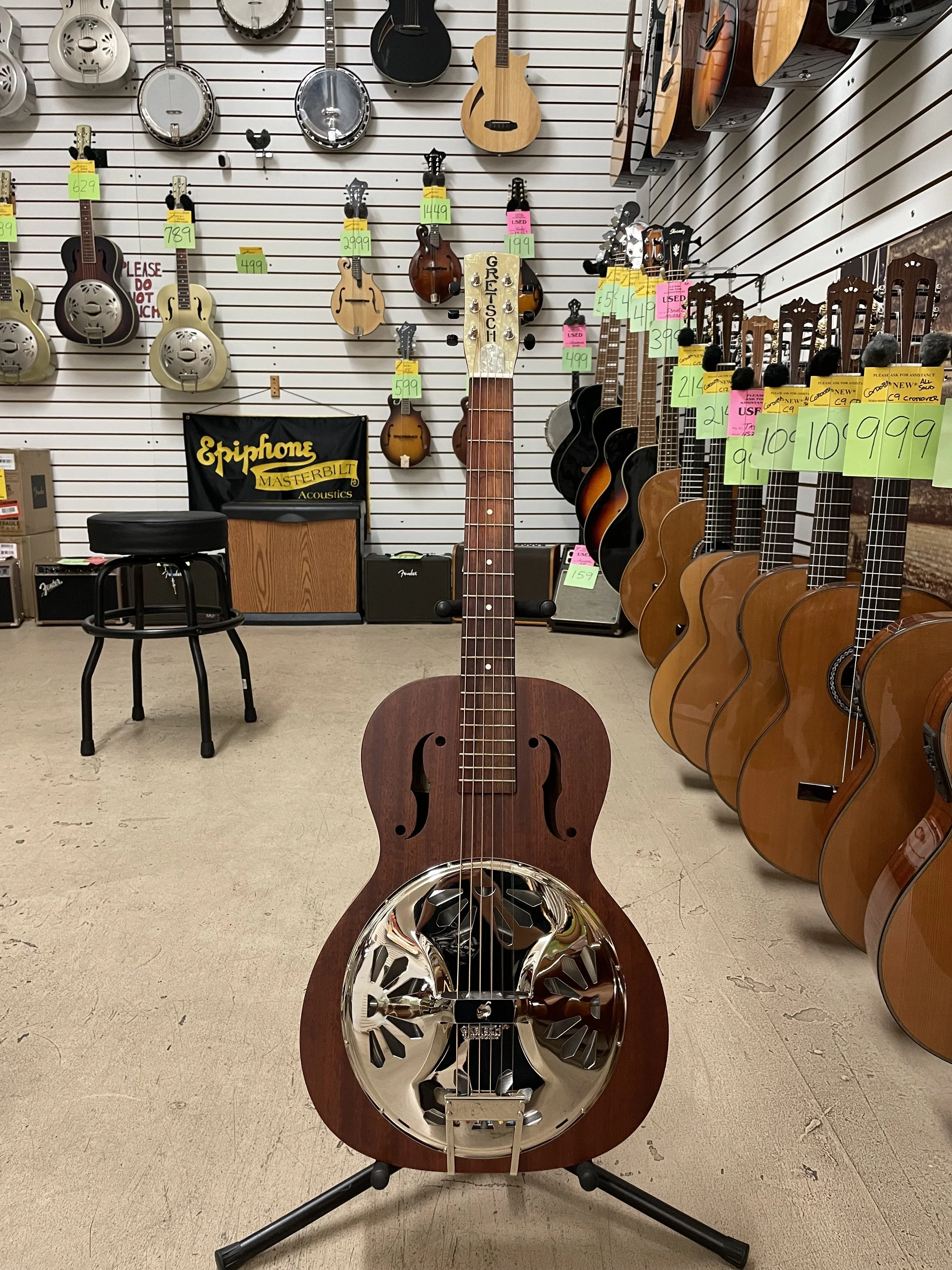 2025 Gretsch G9200 Boxcar Resonator