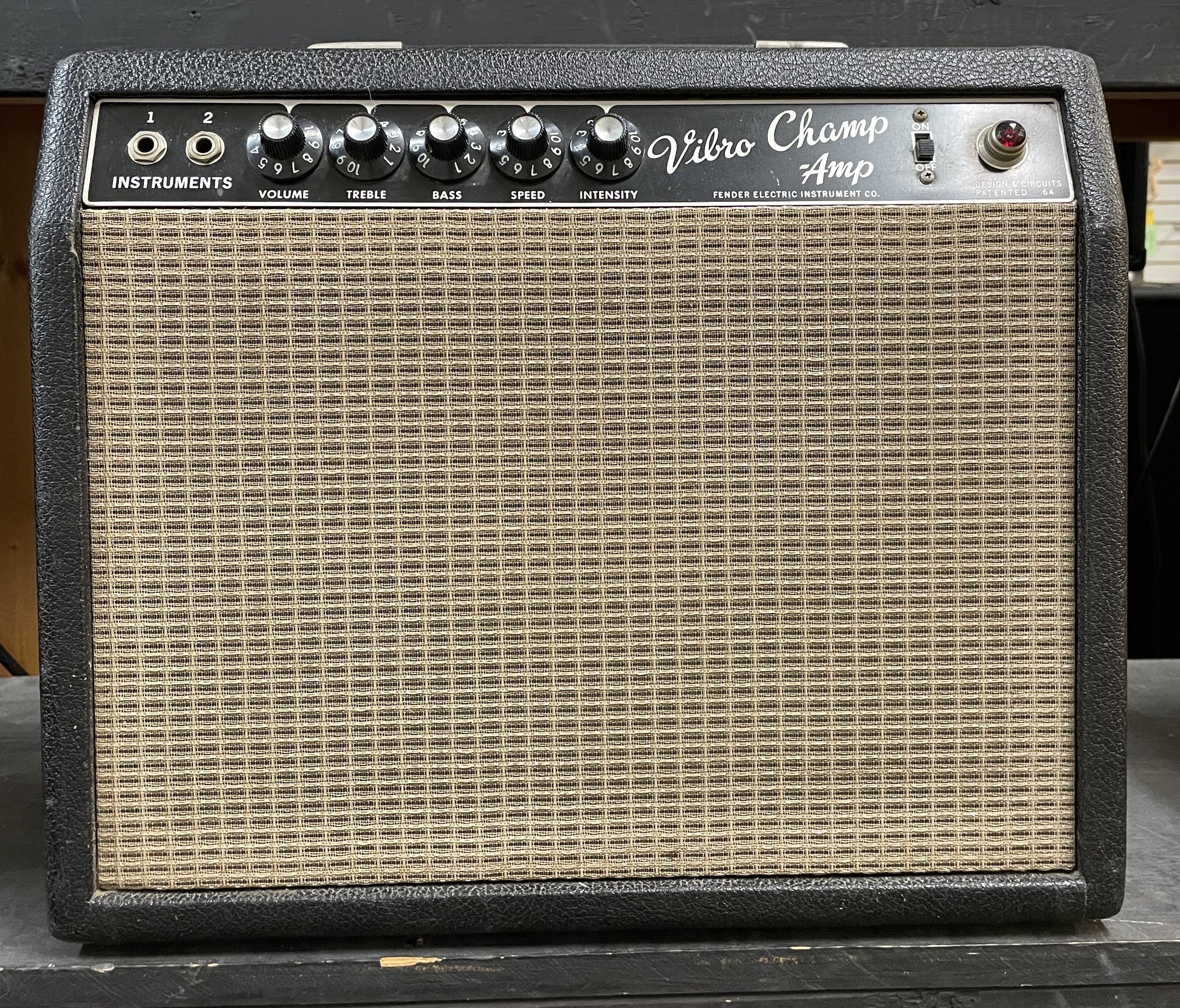 Used Vintage Fender Vibro Champ (1964)