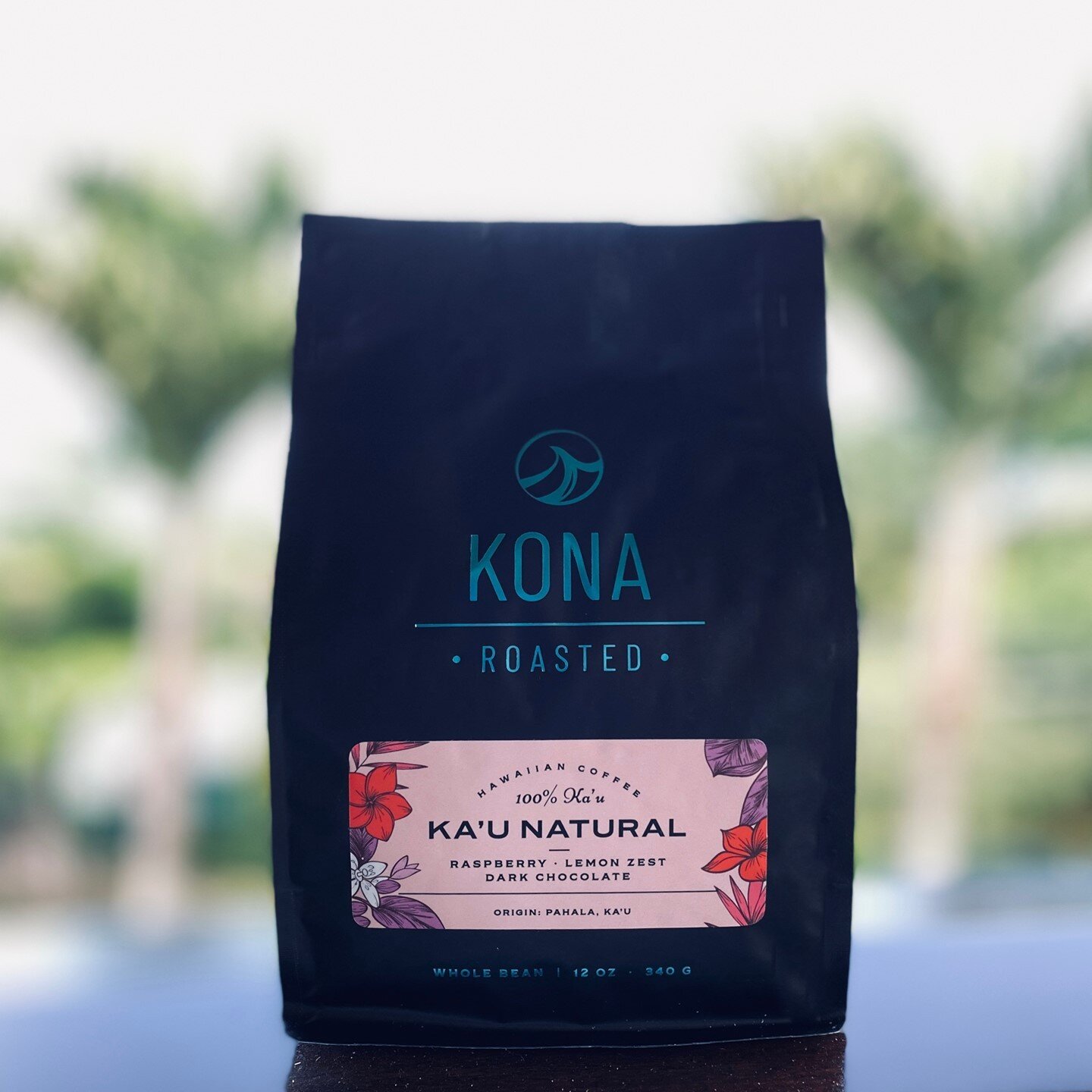 It's amazing what just a little fermentation can do to the flavor of this KA'U coffee. Natural process provides a ☀️ bright raspberry note to this med/dark roast coffee. ☕️🌊