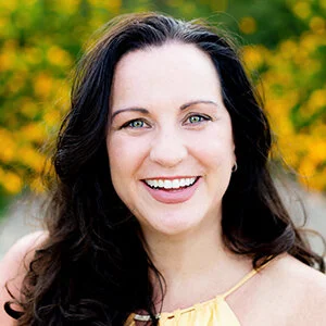 hollymarie-web.jpg