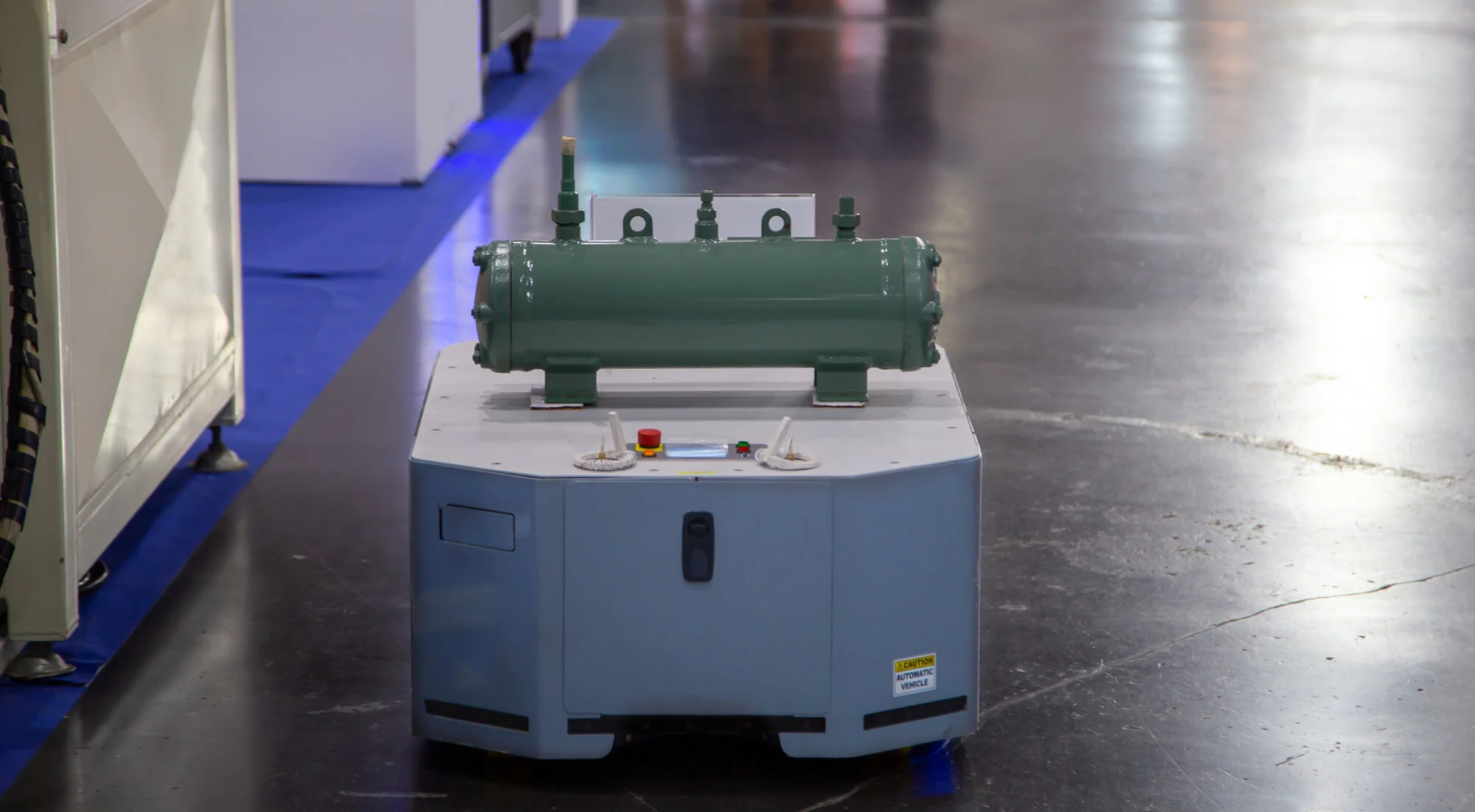 Why Manufacturers Need Flexible Solutions for Material Transport