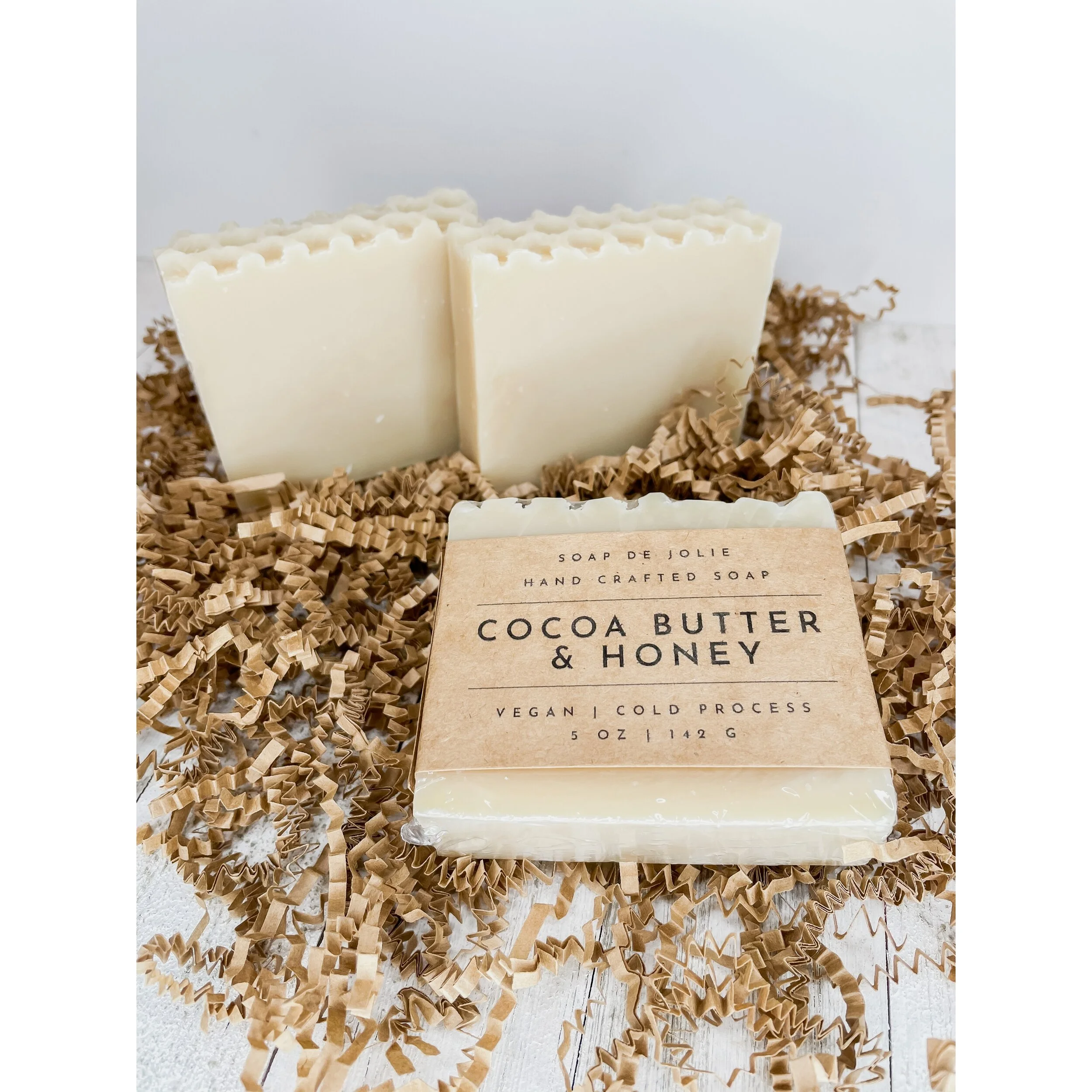 SOAP DE JOLIE - COCOA BUTTER & HONEY COLD PROCESS SOAP