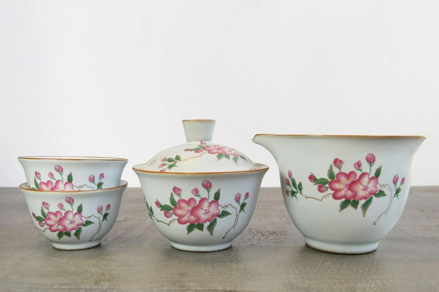 Pink Blossom Gaiwan Set (4 pcs)