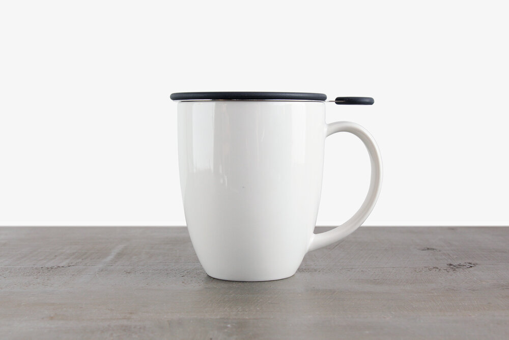 https://images.squarespace-cdn.com/content/v1/5d5f0a524a0fbf000138ebe7/1580689978025-N7UFGU5L9IFOME29TFPQ/travel-mug-with-infuser-white.jpg?format=1000w