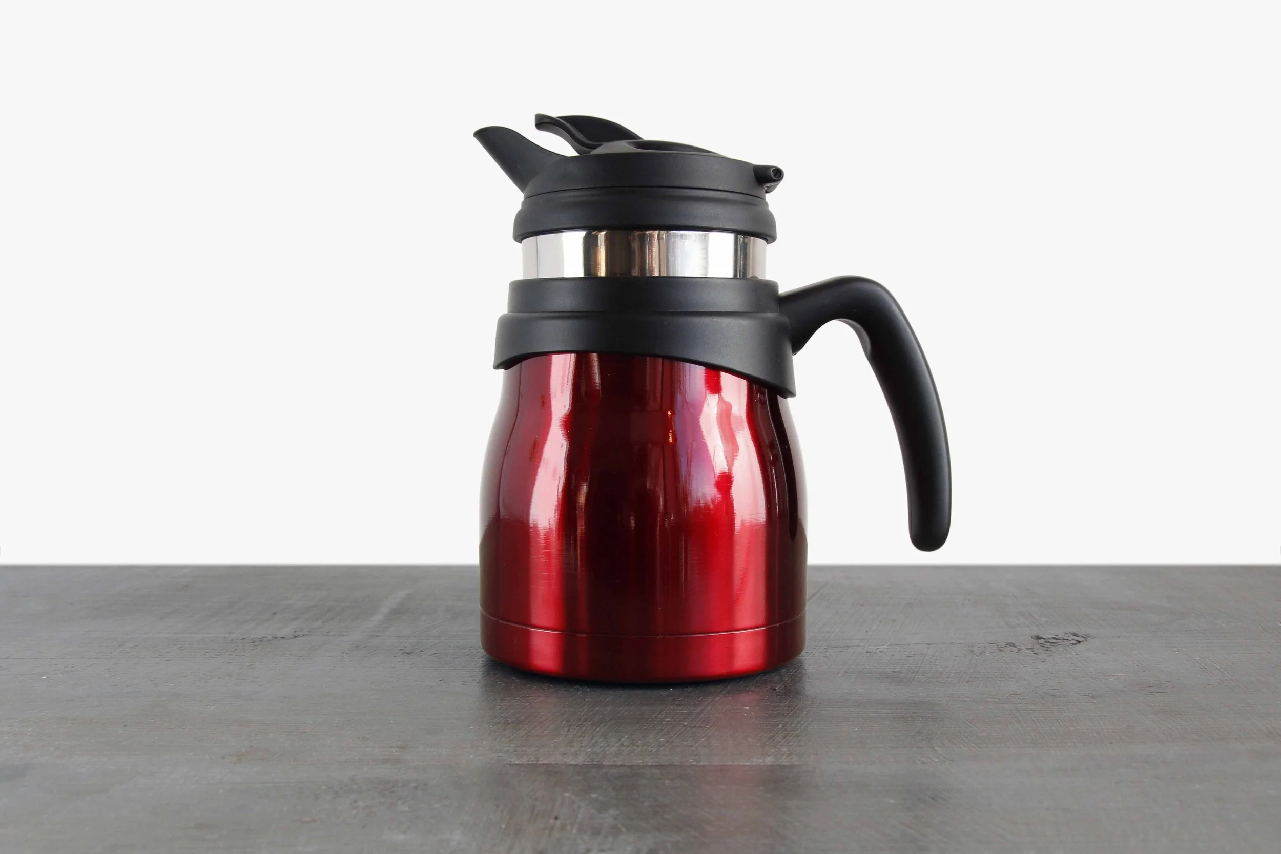 Red Stainless Steel Tea Maker 20 oz