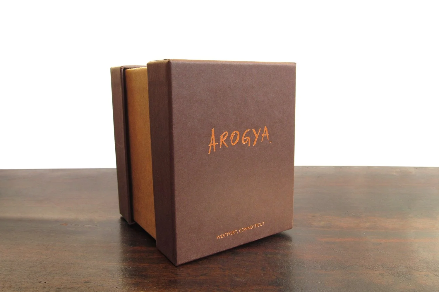 Closed tea presentation gift box