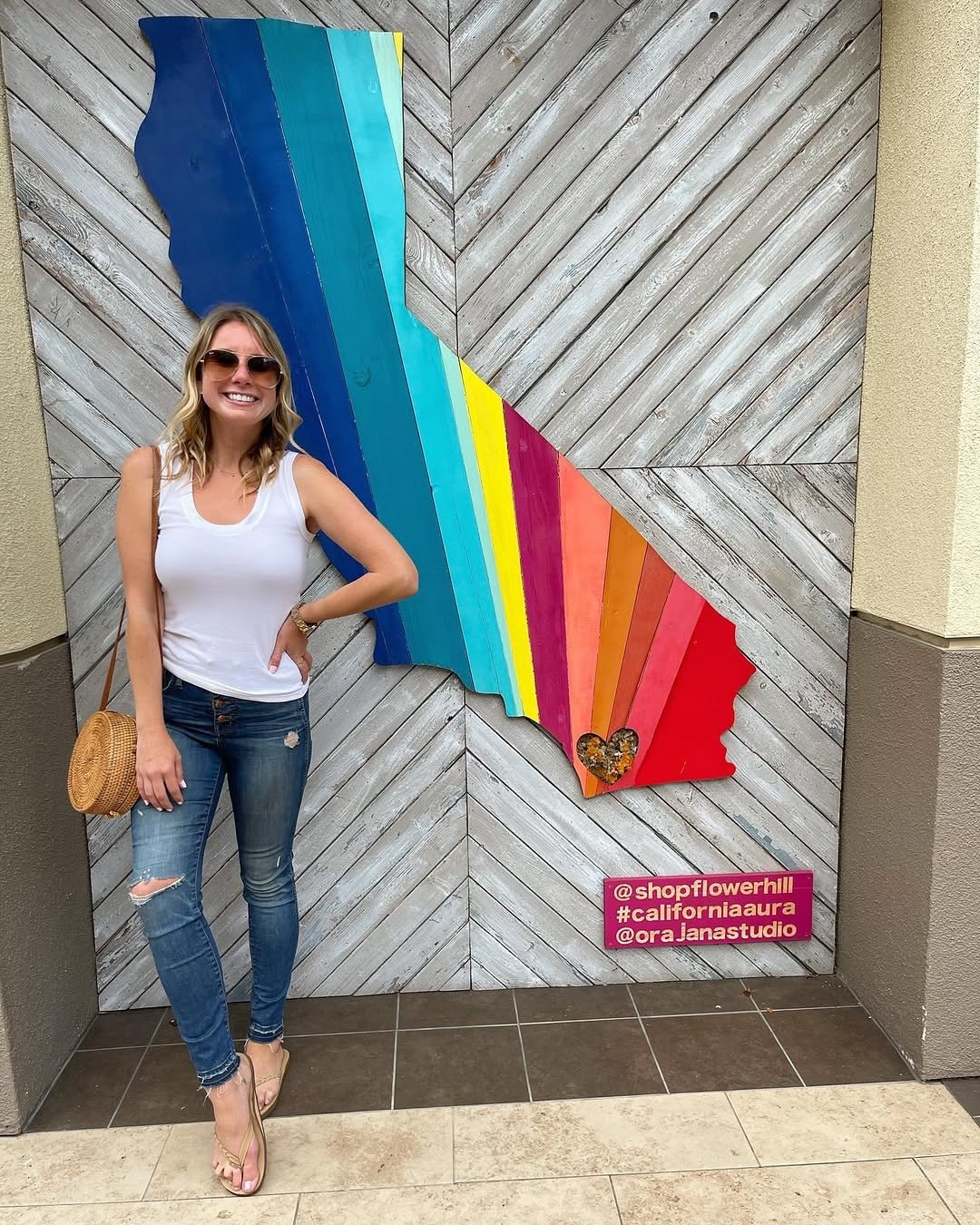 From bold murals to whimsical sculptures, there&rsquo;s something inspiring to discover around every corner at Flower Hill 🎨💐⁠
⁠
Next time you visit, snap a pic with your favorite piece and tag us using #LetsMeetAtFlowerHill for a chance to be feat