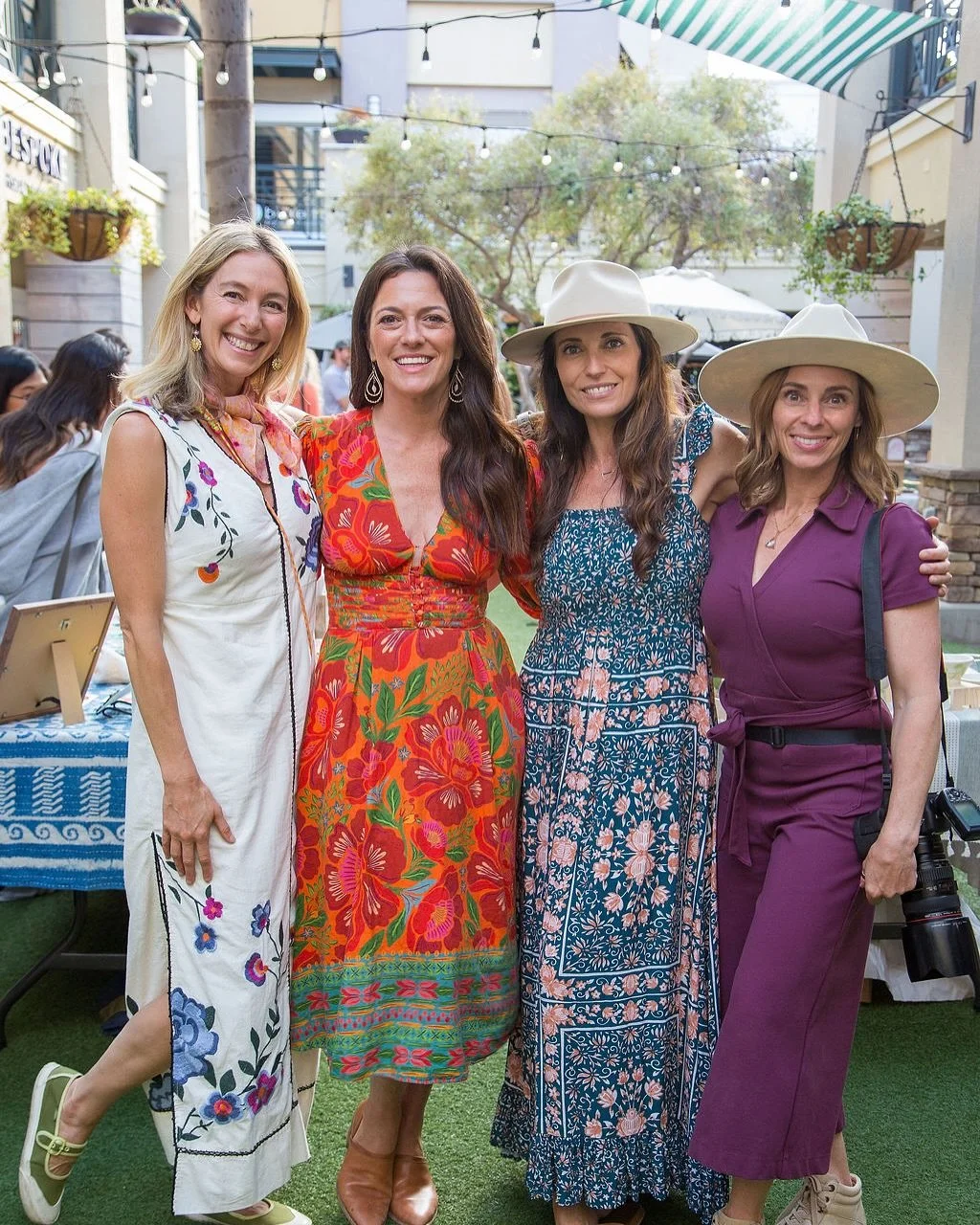 From bold brushstrokes to courtyard concerts, Summer of Color was bursting with creativity, community, and sunshine &mdash; and we are still soaking it all in!☀️🎨🌈

Swipe through to relive some of our favorite moments from the interactive art, live