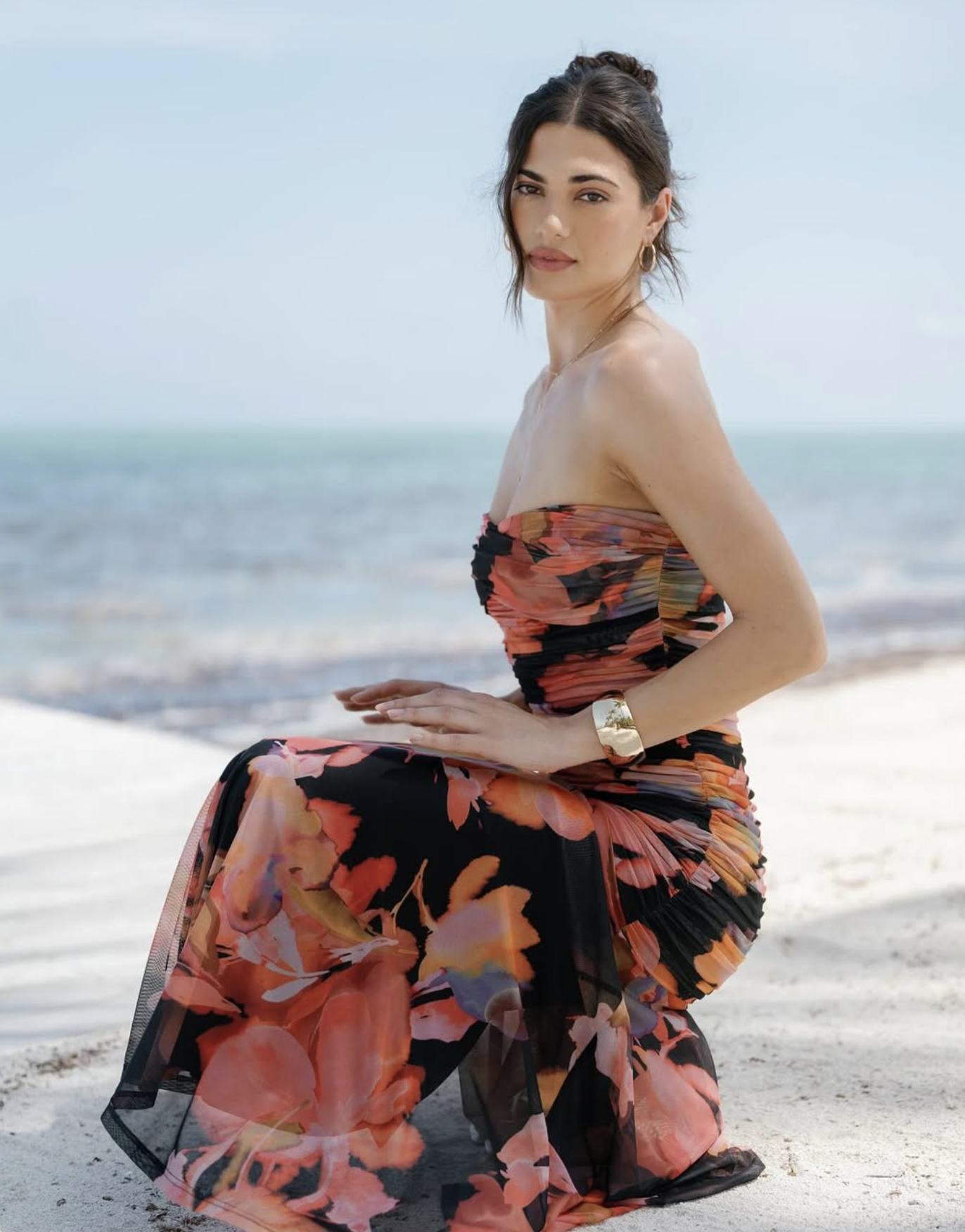 Refresh Your Summer Wardrobe at Finnia Fine Clothing!
