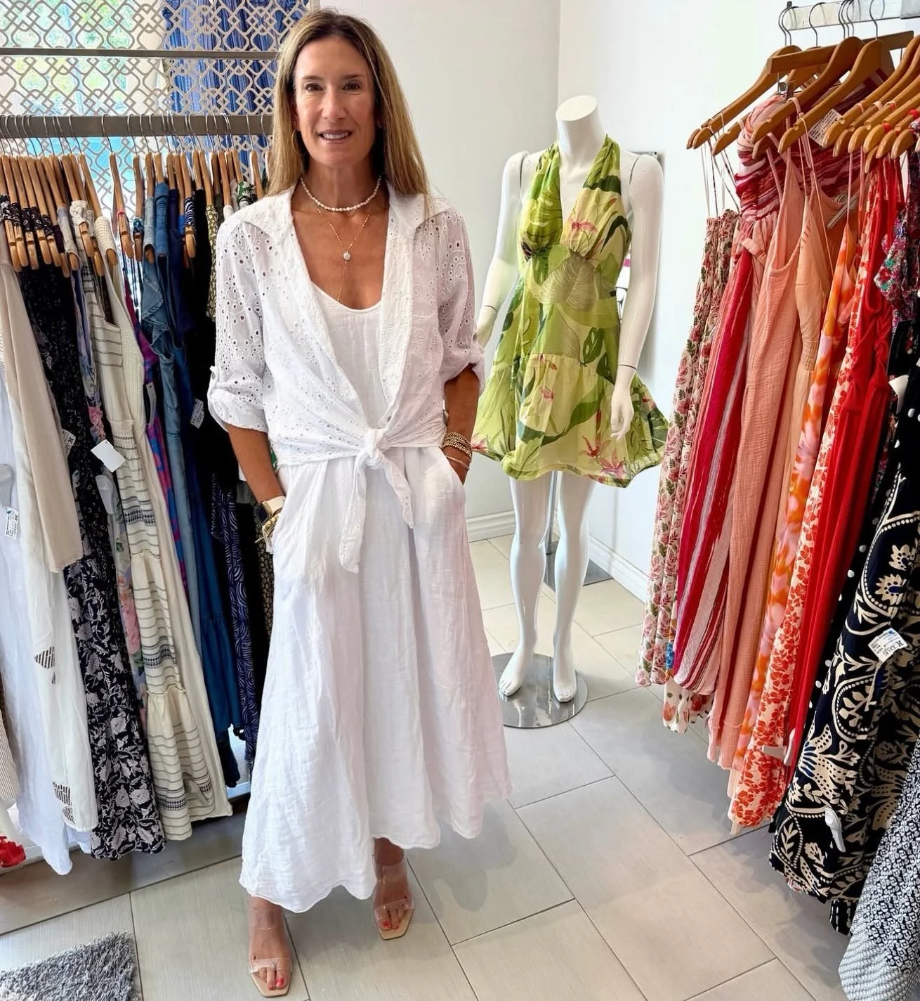 The horses won&rsquo;t be the only ones turning heads tomorrow. Grab a friend and #MeetAtFlowerHill to style your Opening Day outfit with finds from @treboutique, @opticalillusiondelmar, and @shopannmarie 🐎
&nbsp;
#SanDiego #VisitDelMar #DelMarCalif