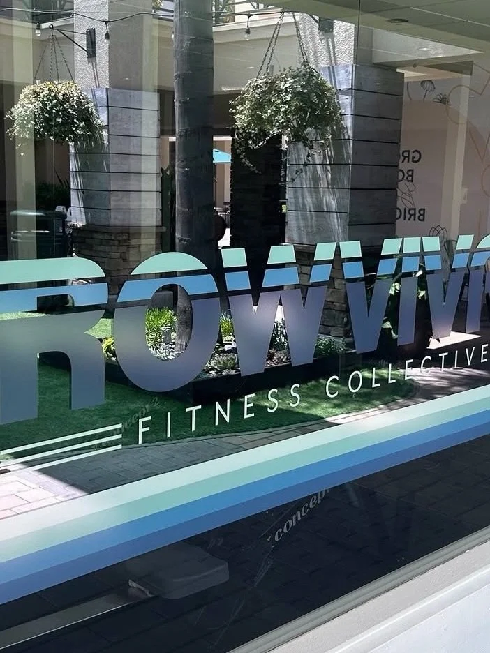 @rowvival is rowing into year TWO! Join the crew today, 10/09, for a special outdoor anniversary class at 4 PM, followed by a social hour with snacks, sips, and a post-sweat celebration!

Whether you&rsquo;re a RowVival regular or a first-time rower,
