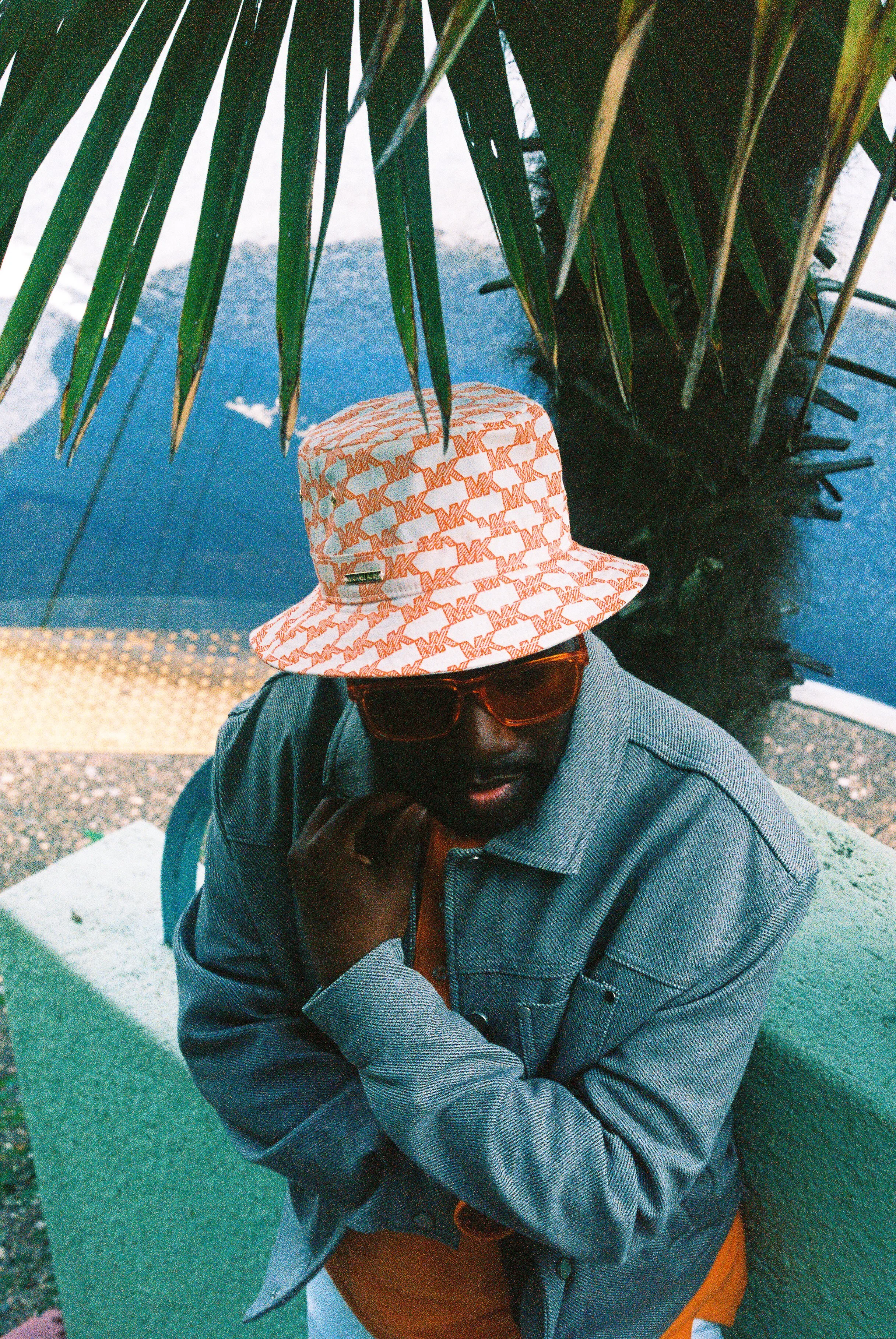 043582004685-R1-024-10A 2.jpg