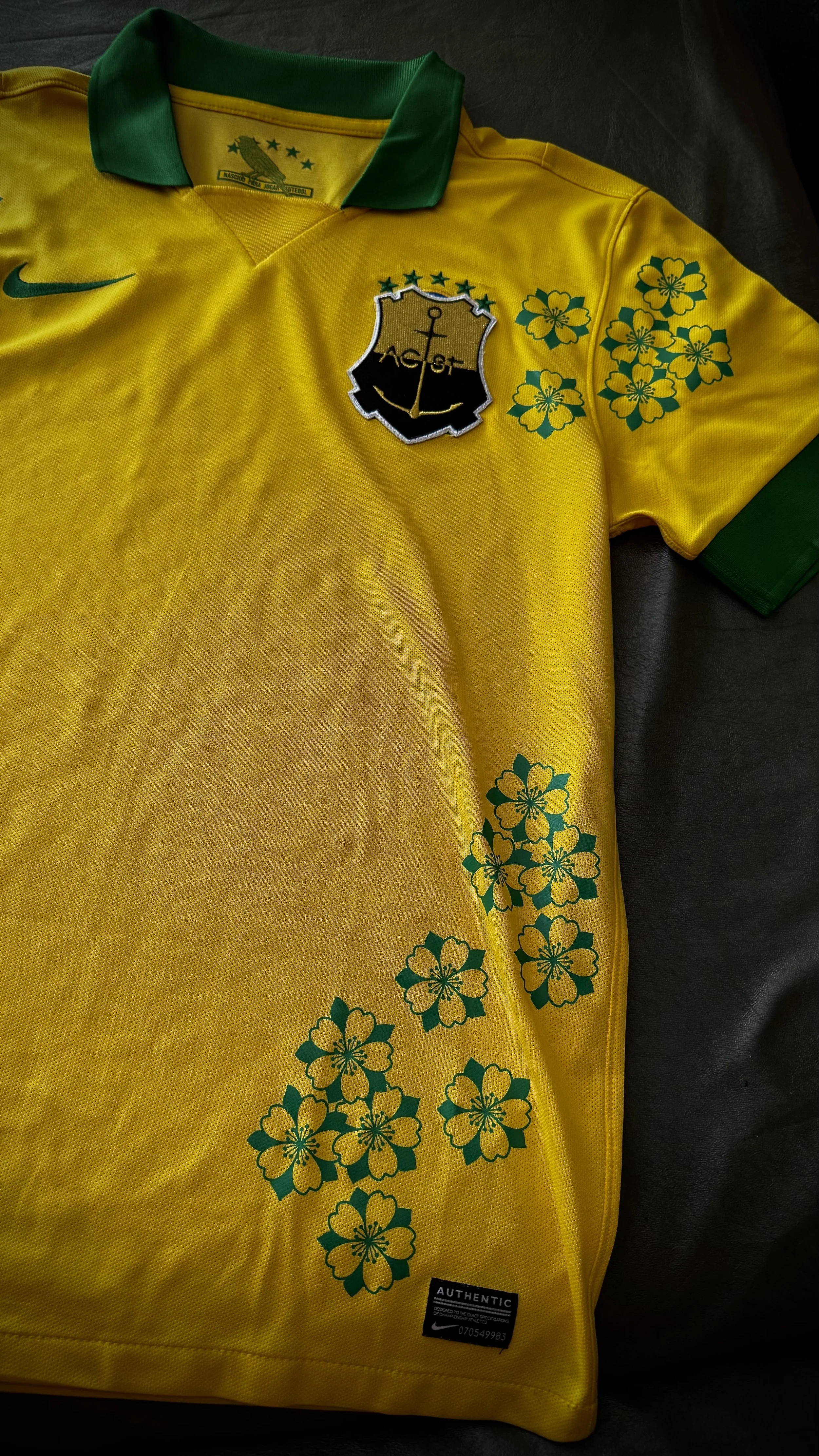 ACST FC Brasil Cherry Blossom Jersey 2013:14  - 20267.jpeg
