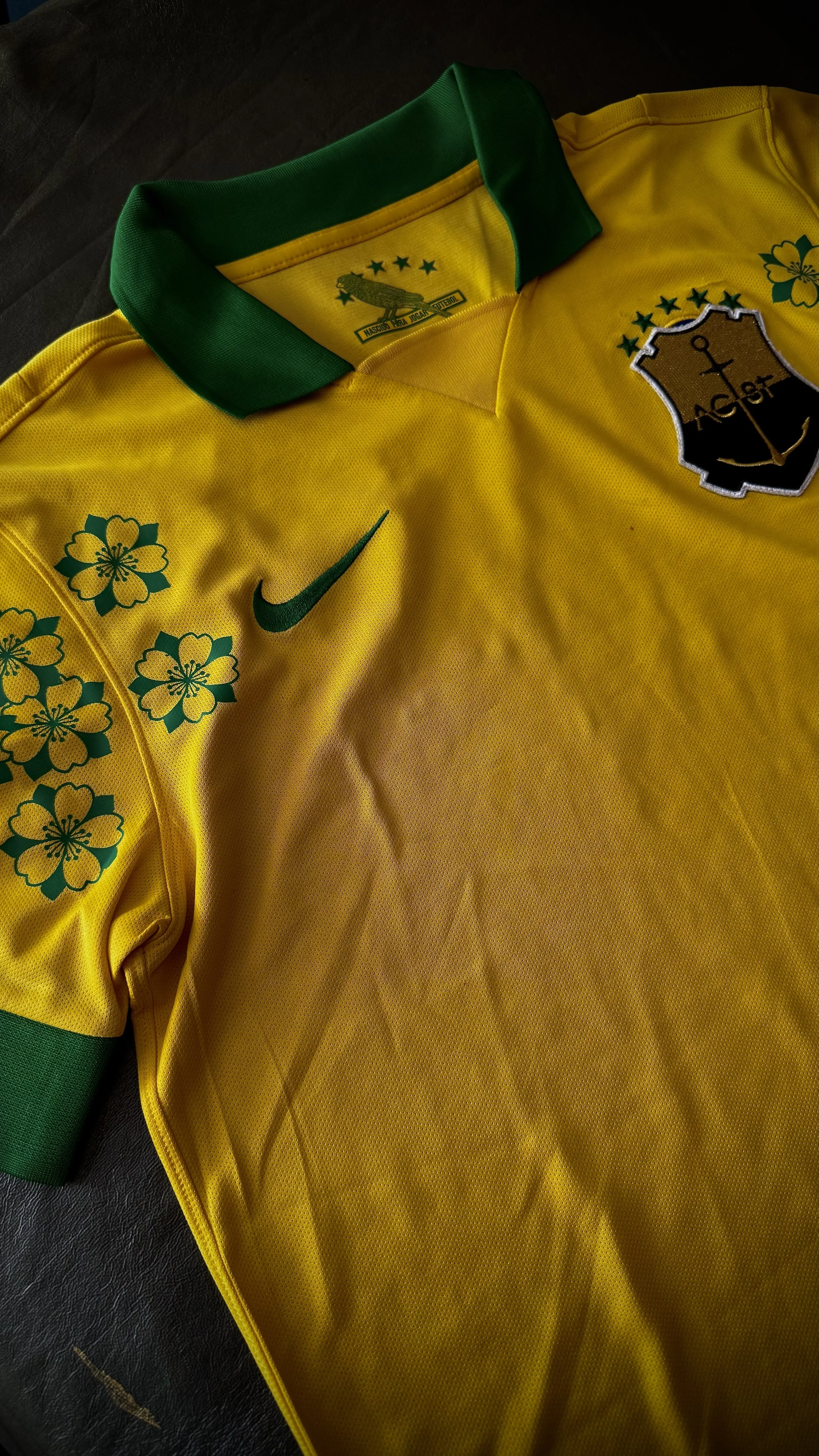 ACST FC Brasil Cherry Blossom Jersey 2013:14  - 20265.jpeg