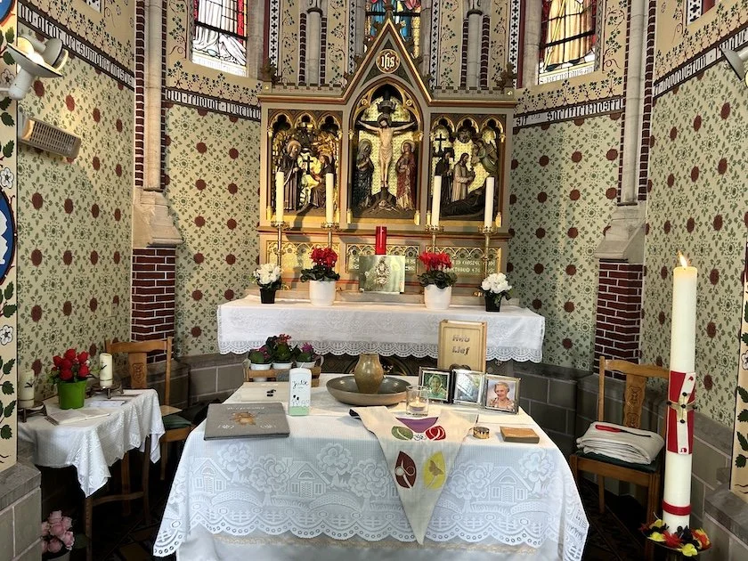 "Waardevol juweel" — het doopfeest van Julôt in de Sint-Antoniuskapel