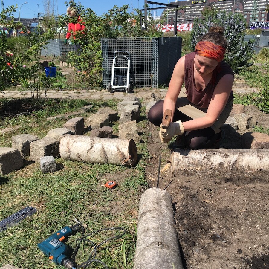  Building the vegetable beds 