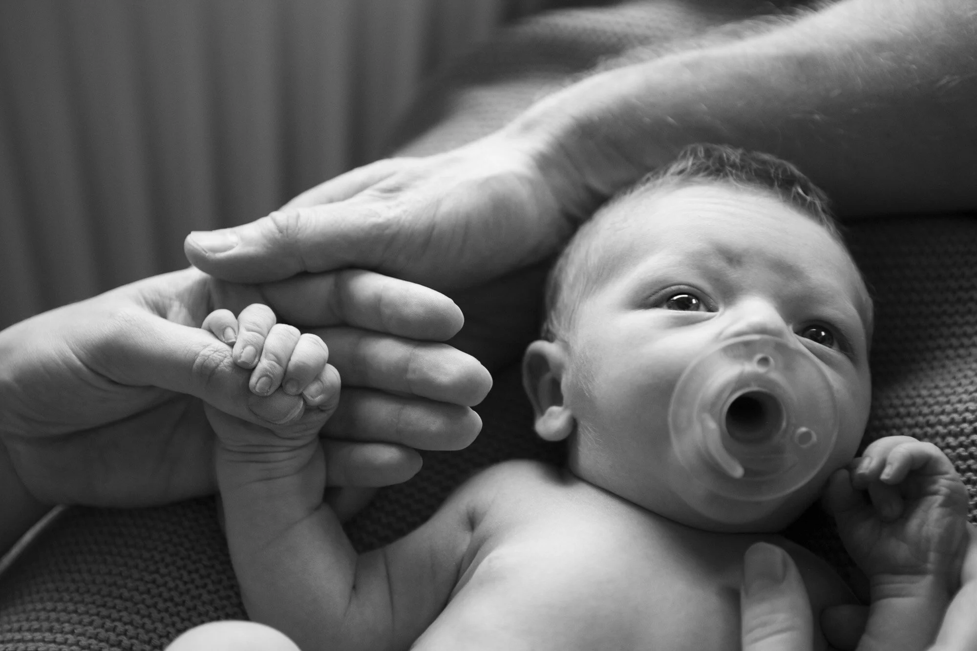 Neugeborenen Shooting In Berlin Die Besten Tipps Fur Zeitlose Schone Babyfotos Babyfotografie Kinderfotografie Berlin