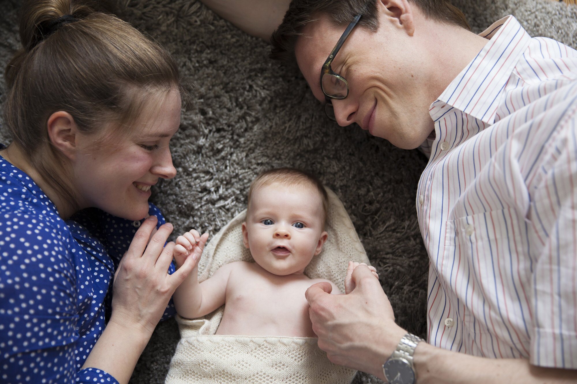 babyfotos-babyfotograf-babyfotografie-familienfotografie-berlin-hamburg-01.jpg