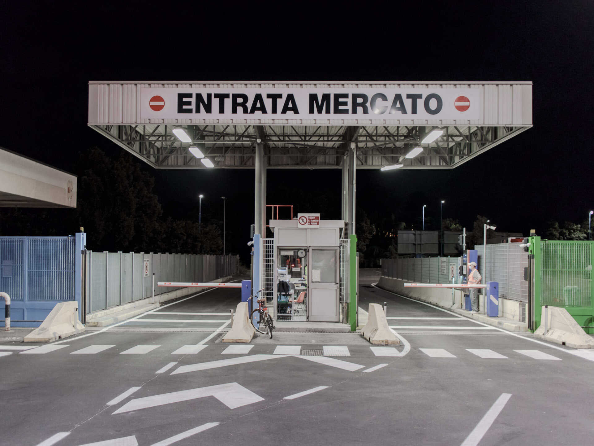 acymauromig fotografo fotografia ortomercato mercato brescia mercati bresciani ortofrutta reportage storytelling milano bergamo (61).jpg