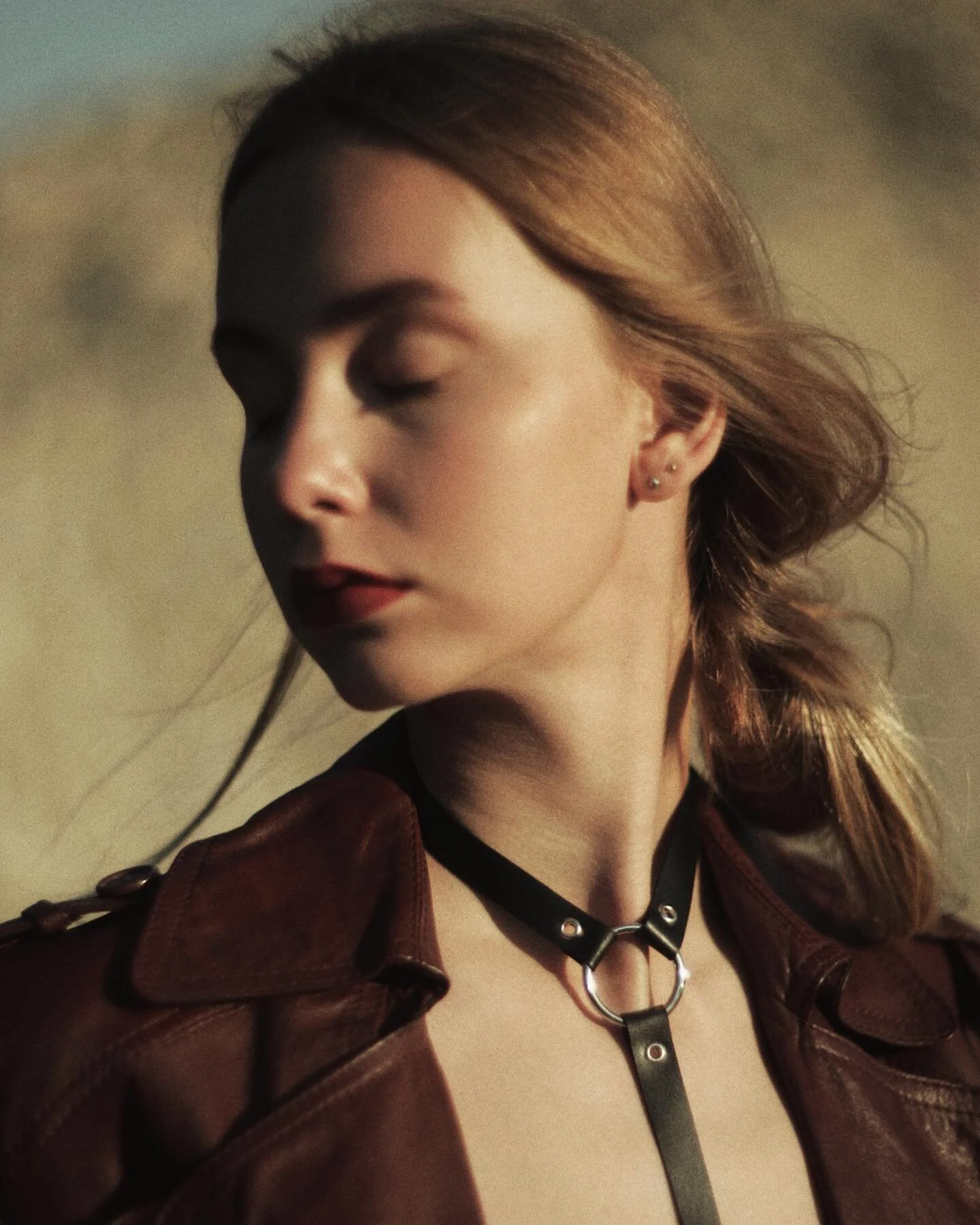 Cool comfort 🧡 Harness Two #idatau #idataugirls #idatauharnesstwo #sustainablefashion #eestinahadisain #minimalistaccessories