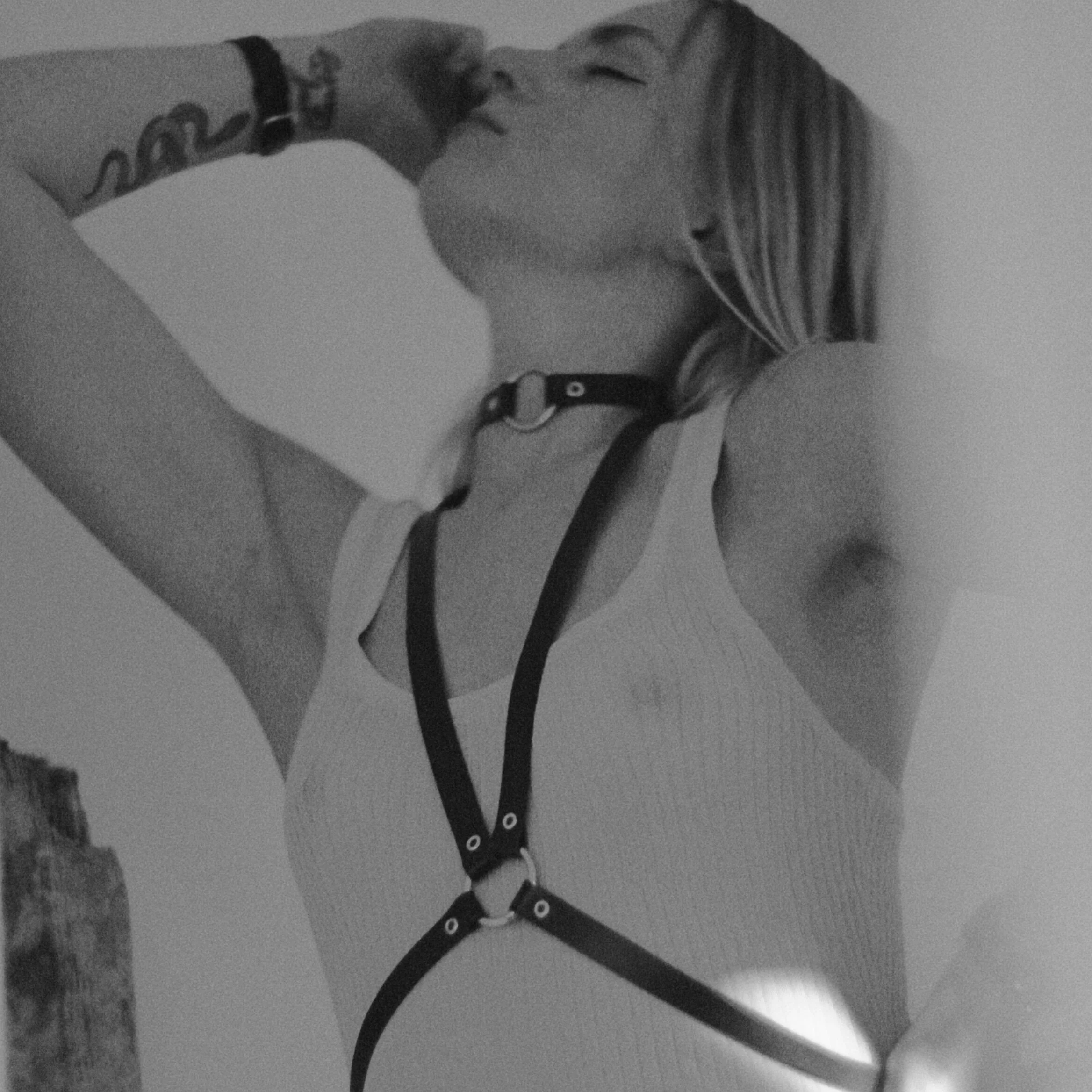 4F703D69-5D35-4C2E-BD99-3676C24127B2