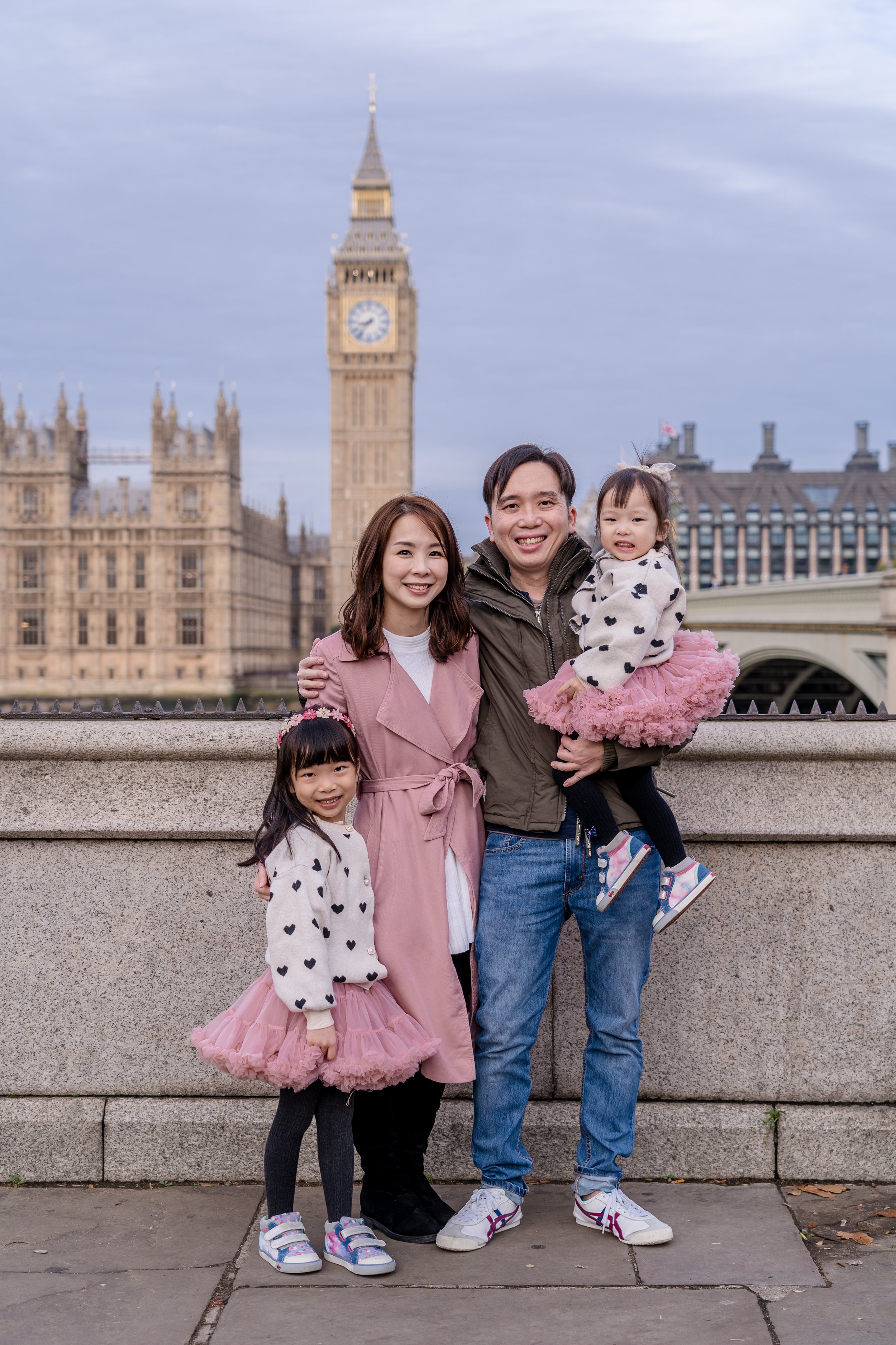 Photoshoot in London. Photographer in London. Family photoshoot in London.JPG