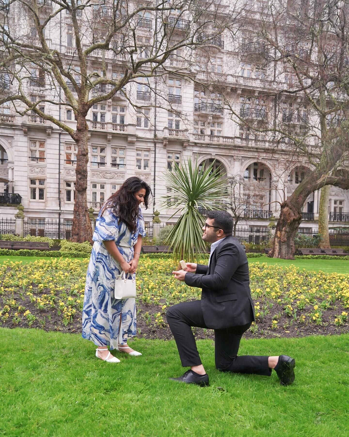 Planning to propose to your partner but not sure where to start? Don&rsquo;t worry, I&rsquo;ve got you covered! 😊

With years of experience and a 100% success rate, I&rsquo;m confident in recommending my @photowalk_in_london experience to help you c