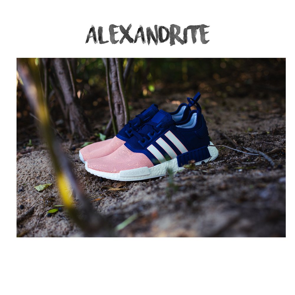 adidas gazelle silver green womens adidas Men's Primeblue NMD R1