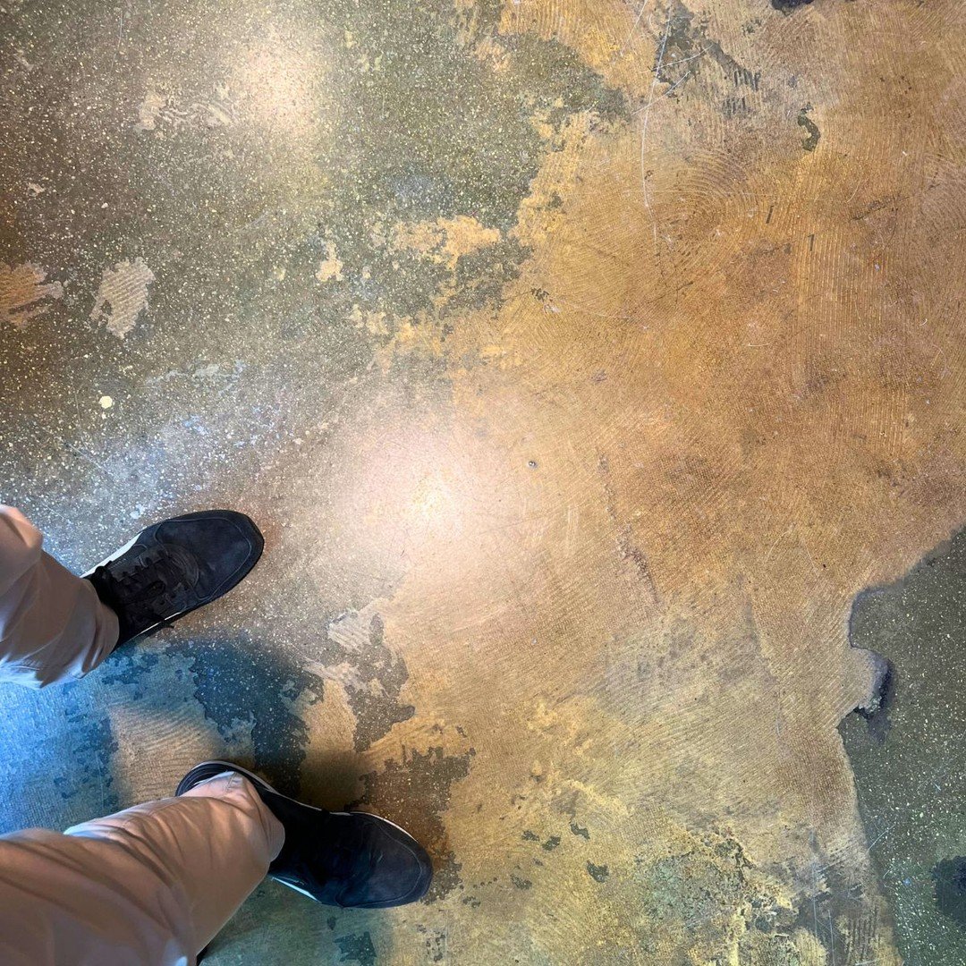 Workshopping in Berlin ✌️

Gestern im Leadership Fundamentals Training in Berlin. Tolle Location, tolle Leute, gute Energie und ein Boden wie eine Landkarte. Es war ein sch&ouml;ner Tag.

F&uuml;hrung braucht den Glauben an das Gute im Menschen.