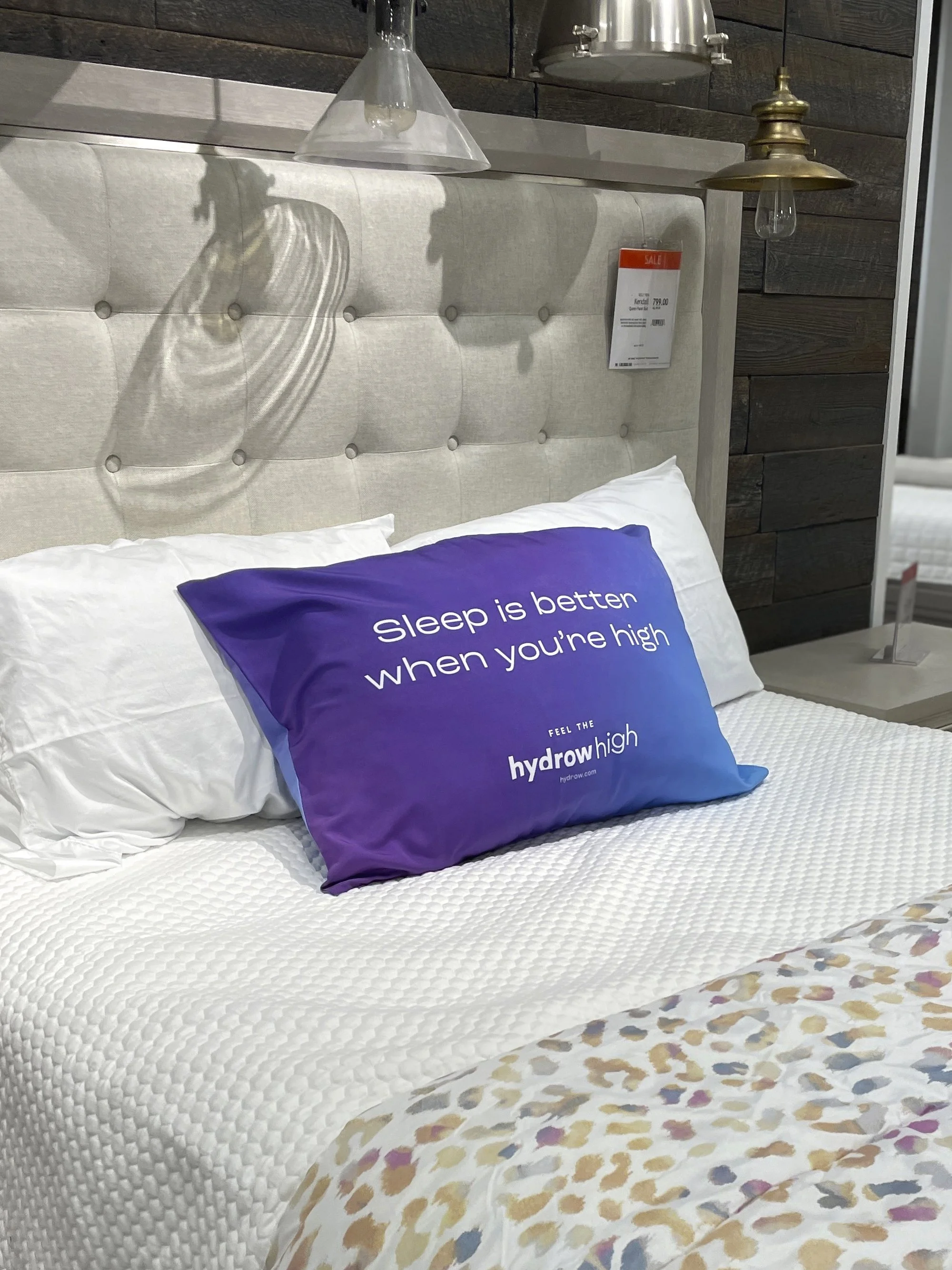 PILLOW RECO_RTcropped.jpg