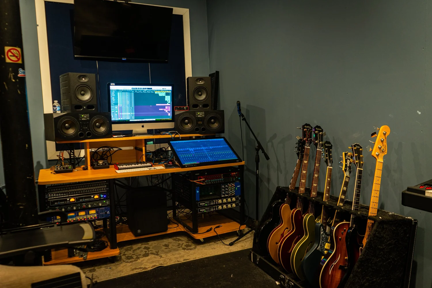 YMU Studio