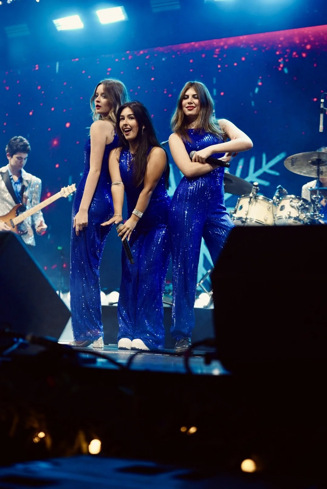 3. UNDERCOVER at Jingle Ball.jpg