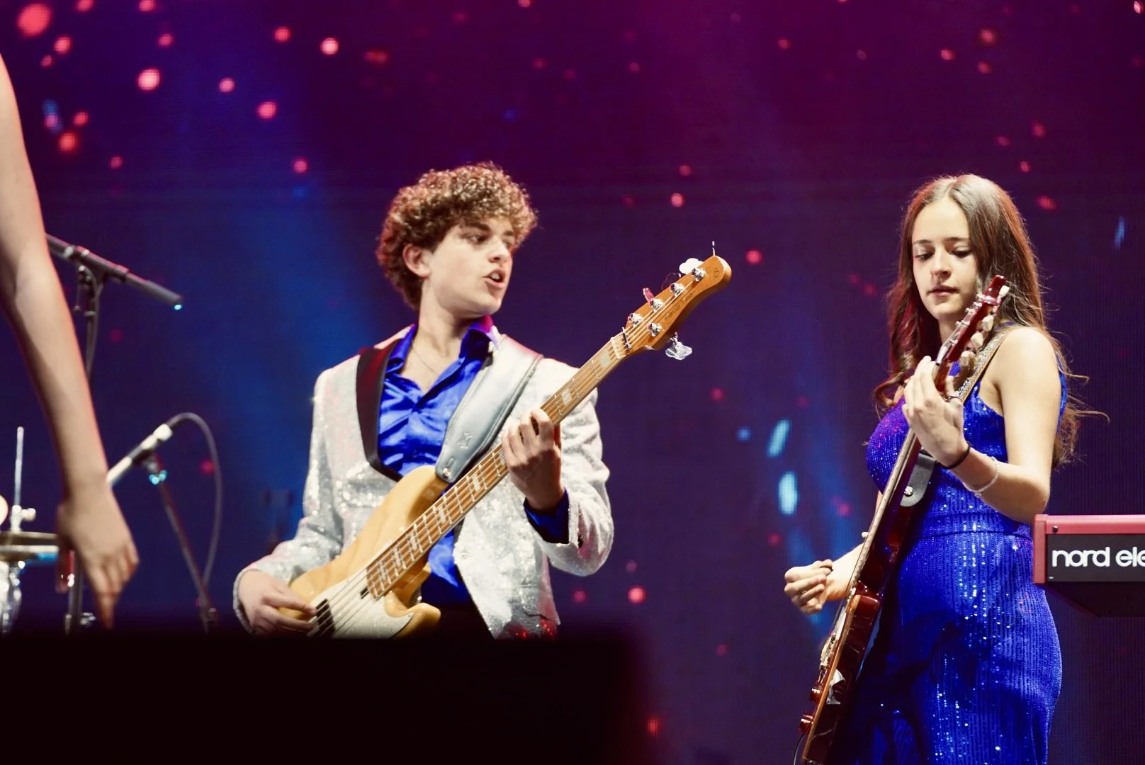 9. UNDERCOVER at Jingle Ball.jpg