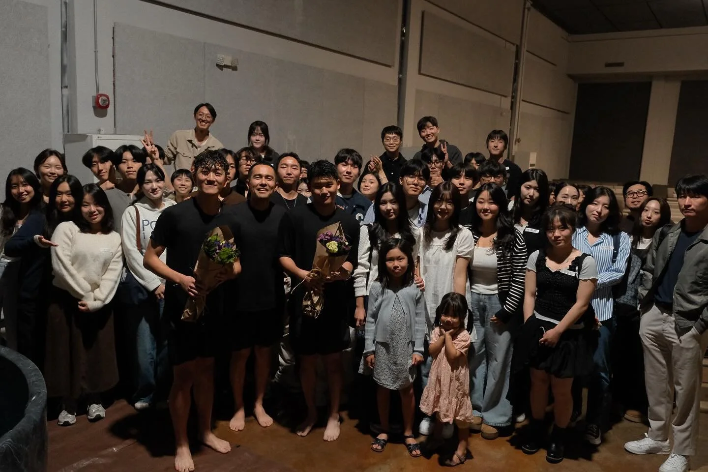 Testimony &amp; Baptism

수민: &ldquo;앞으로 예수님의 사랑을 더욱 배우고 닮고 싶은 마음이 자라나고 있습니다. 엘에이에서 남은 시간동안 은혜를 받은 공동체를 섬기고, 배우고 싶습니다. 미래 직업적으로 불확실함과 파병같은 위험의 두려움도 있지만, 하나님을 의지하면 제가 극복하지 못 할 것도 없다고 믿습니다. 

정우: &ldquo;저는 &lsquo;그리스도의 성품을 닮은 삶&rsquo;이라는 표현을 정말 좋아해요. 그의