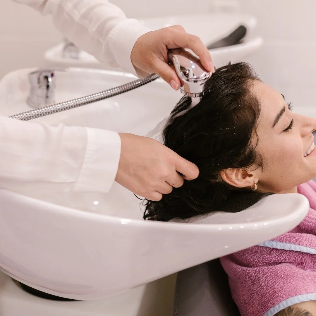 #SpectrumSquareSpotlight: @chairactershairandmakeup
Looking for a new look or a little extra glam? Chairacters Hair & Makeup has you covered! From haircuts to special-event styling, their talented team brings out your best features and makes eve