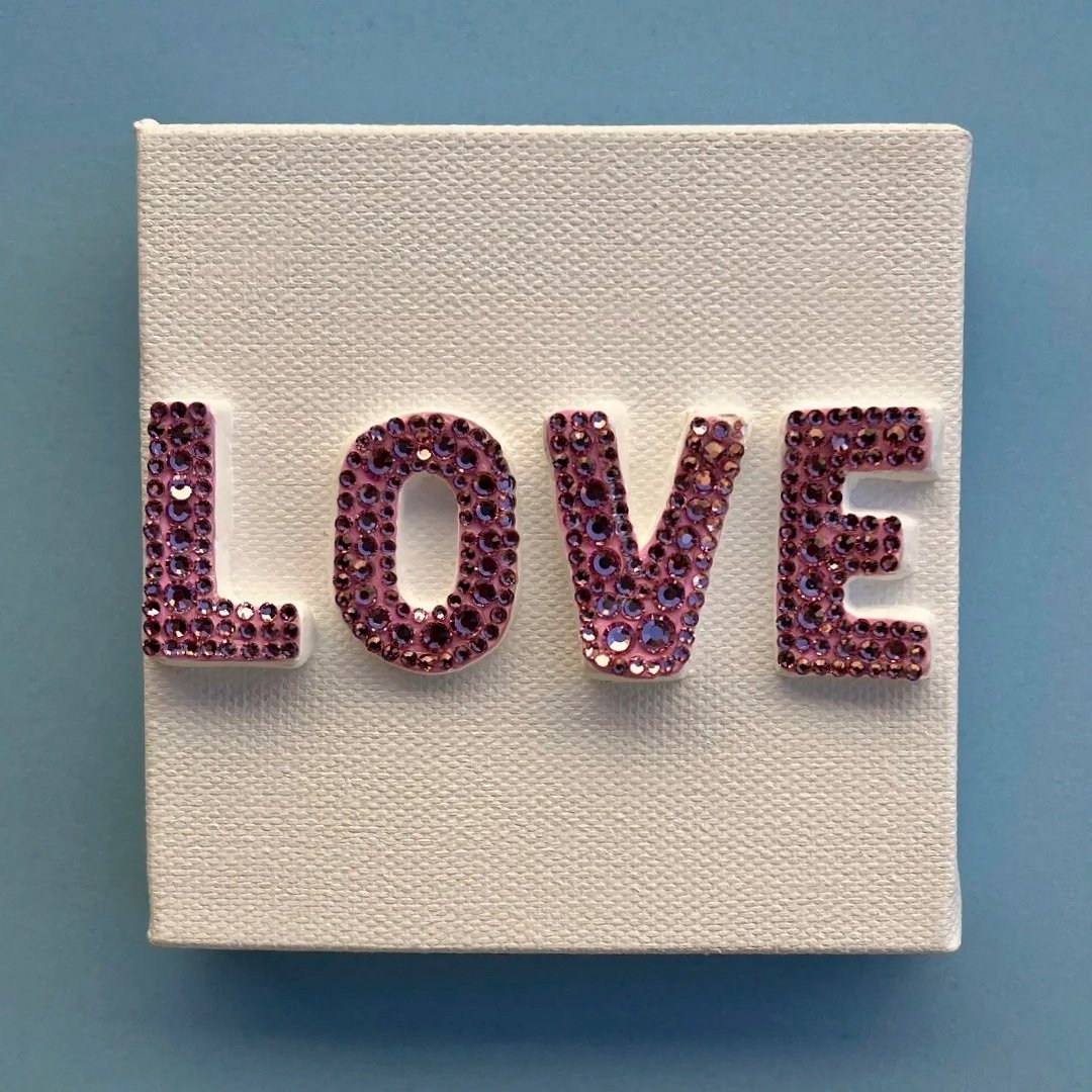 love+pink+on+l+blue.jpg