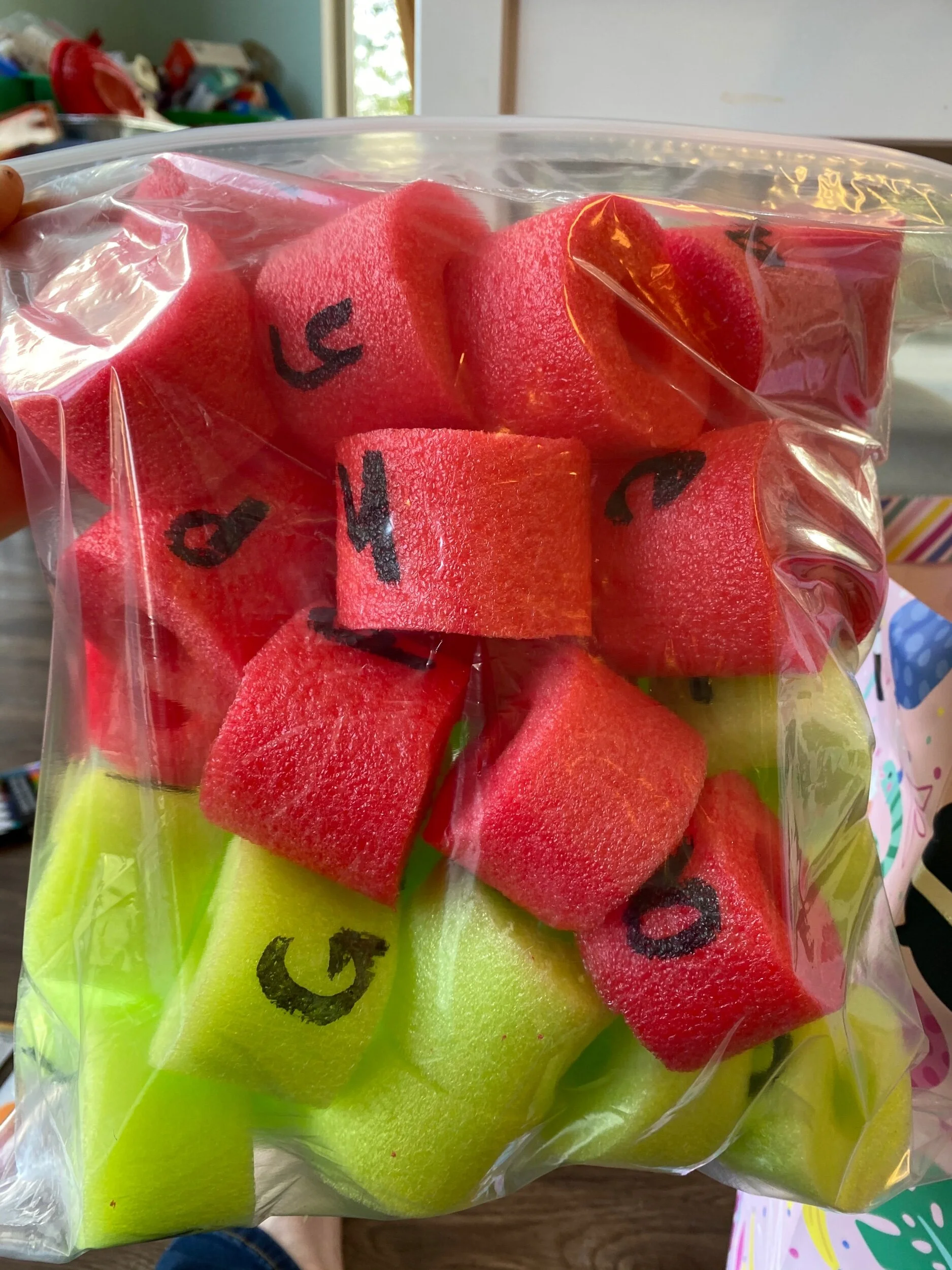 8B8D2738-1573-4292-AD81-13BA42794942