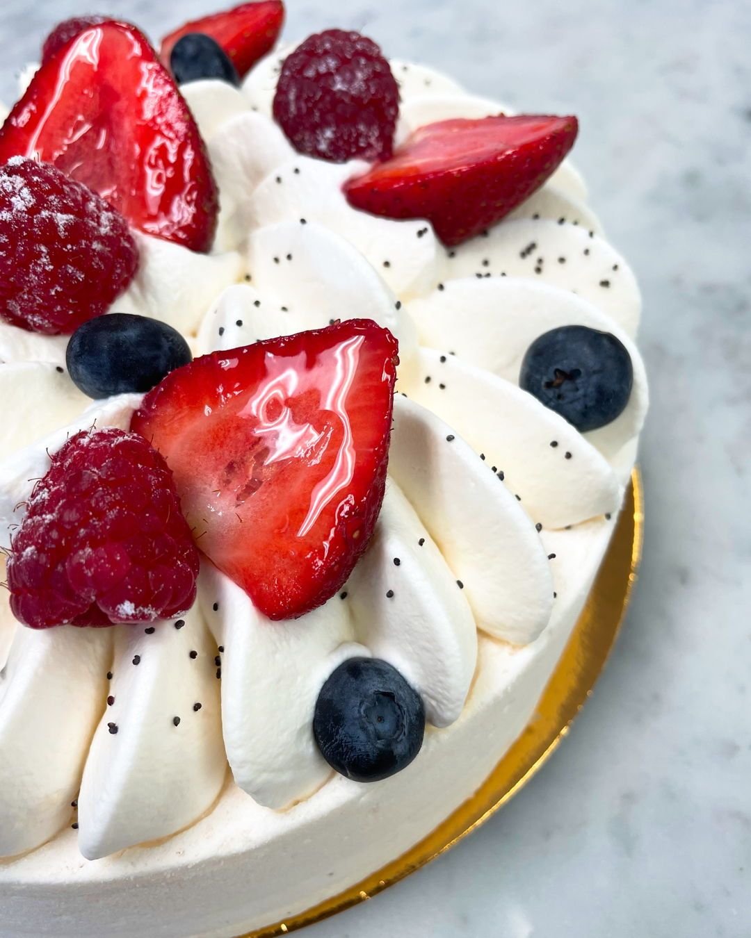 Open for all your Fourth of July favorites! 🎆

Swing by the bakery today&mdash;we&rsquo;ve got a limited number of our Independence Day menu items available:
❤️ Red, White &amp; Blue Pavlova
🤍 Strawberry - Rhubarb Pie
💙 Chocolate Croissant Bread P
