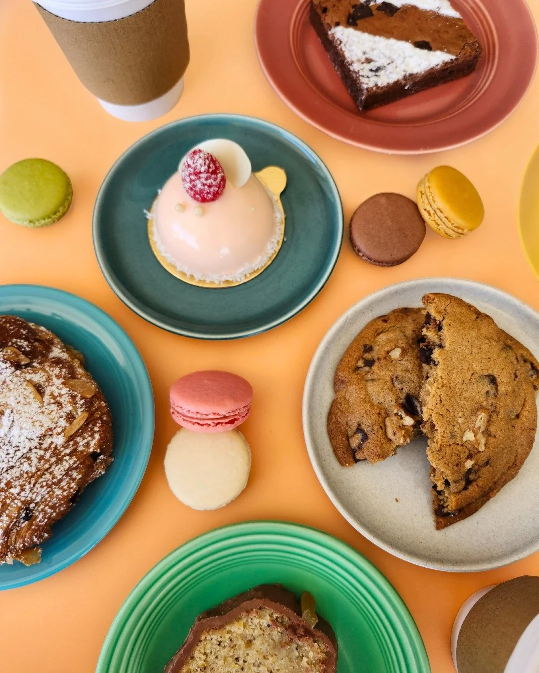 Happy National Dessert Day 🎉
Life is short, eat sweets! Whether it&rsquo;s an almond croissant for breakfast, a chocolatey brownie with lunch, or your favorite cake after dinner, today is your excuse to treat yourself. Stop by and celebrate with us!