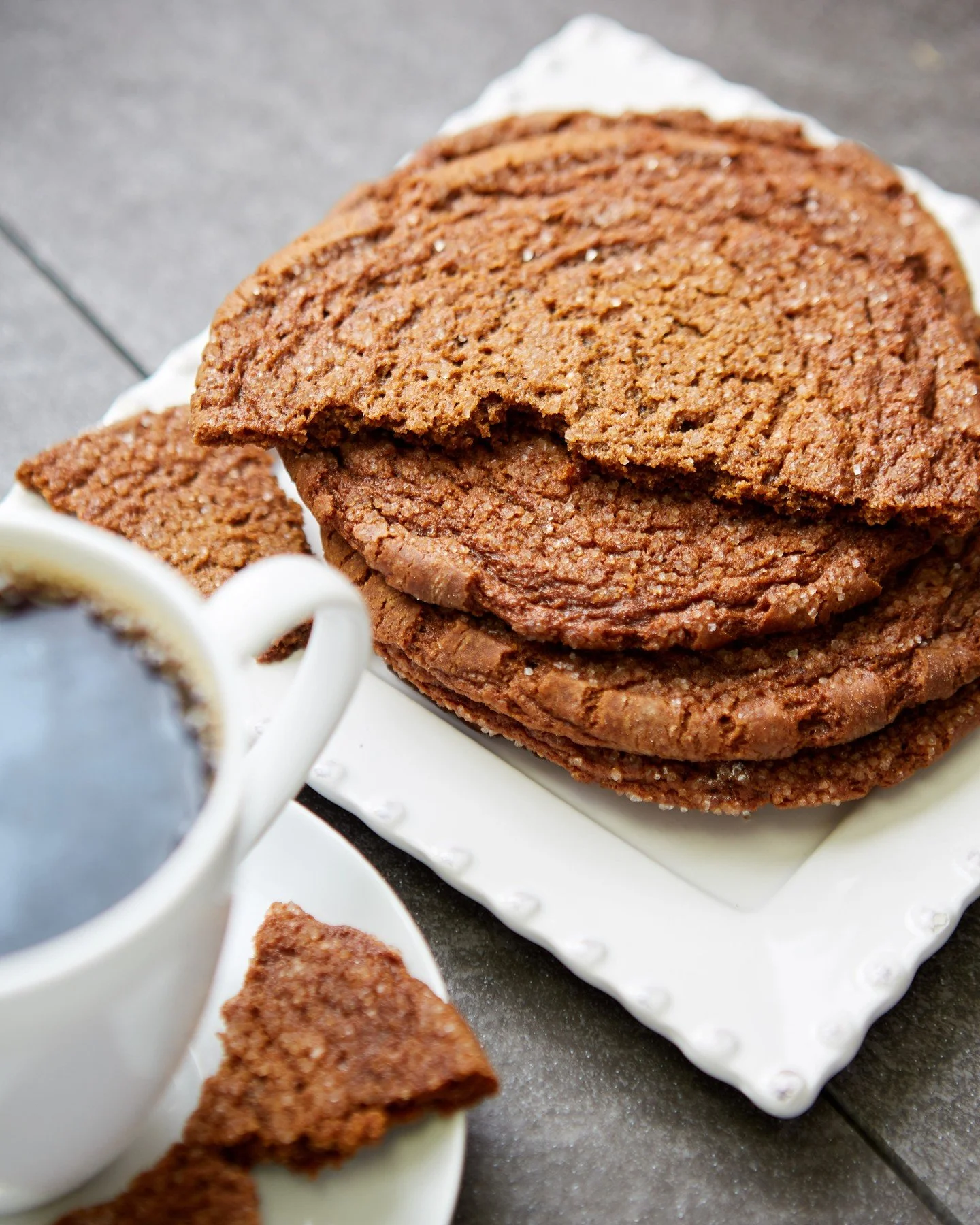 Spice things up this fall! 🍂 Our Gingersnap is back-- crispy, chewy, and full of cozy autumn flavor.