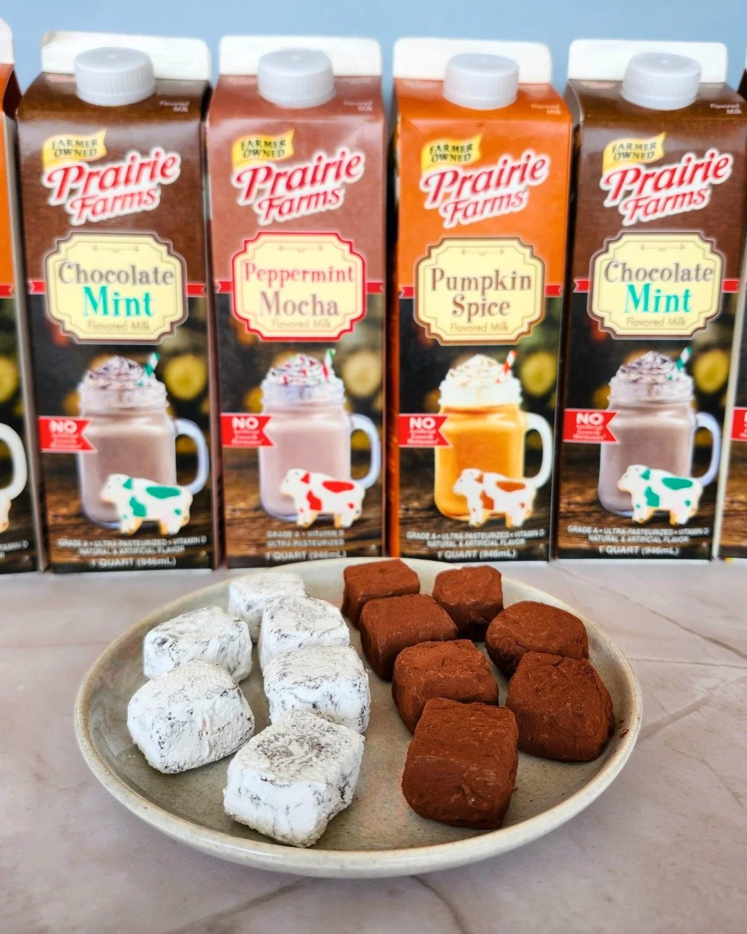 We partnered with our friends over at @prairiefarmsdairy to create this rich, silky truffle recipe out of Chef Reid's favorite fall milk flavors: Pumpkin Spice and Peppermint Mocha.
Made with their limited-edition flavored milks, these chocolates cap