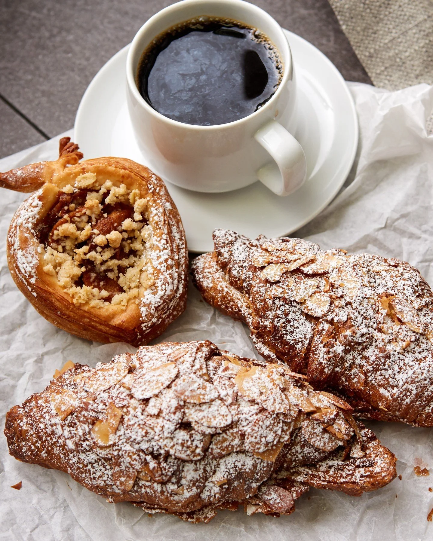 Make holiday mornings effortless with a Nathaniel Reid Bakery Box&mdash;an assortment of our favorite breakfast pastries, perfect for sharing with guests.

Bonus holiday survival tip: add on a coffee carafe... trust us.

Pre-order now at nrbakery.com