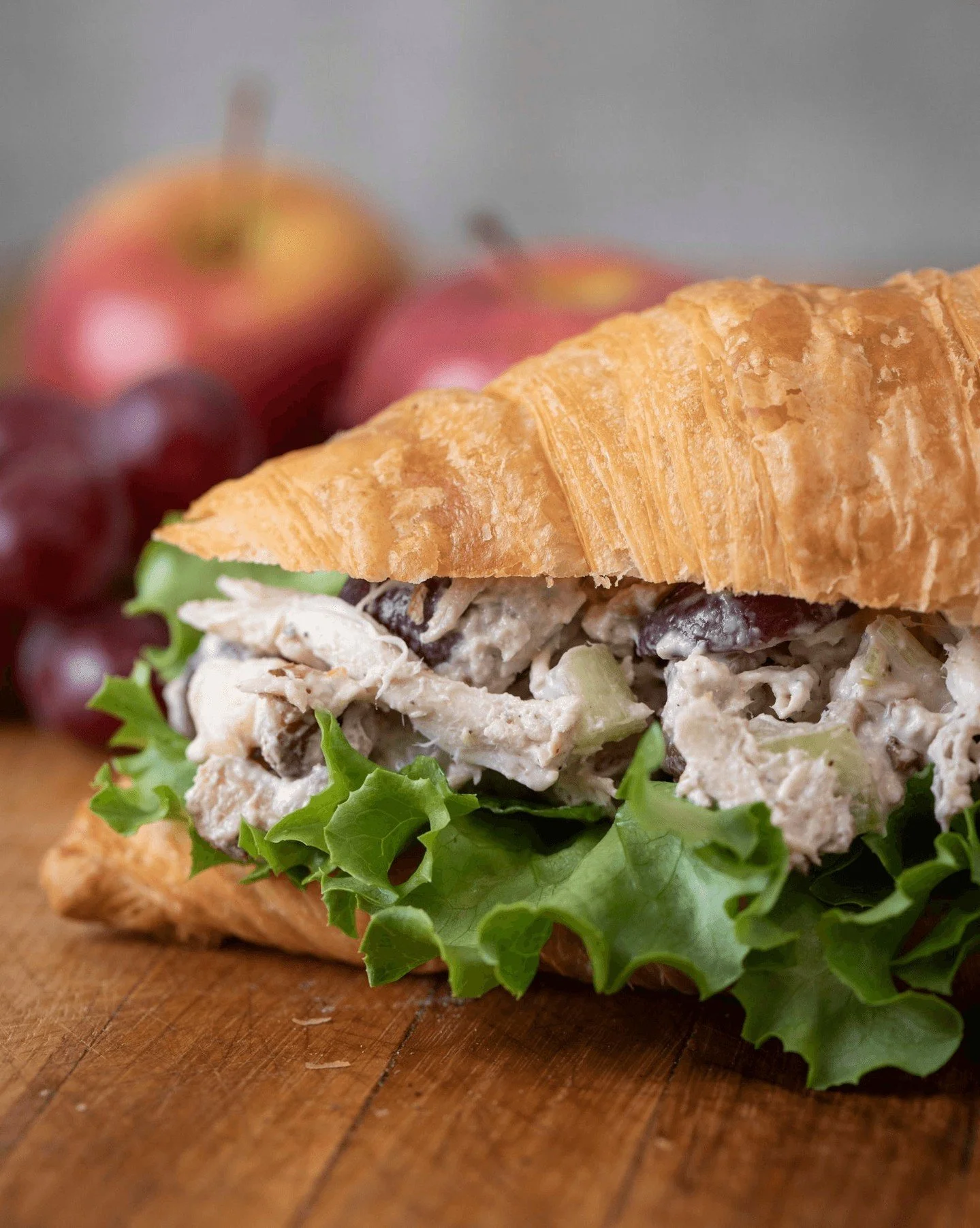 We believe that every product we make should be a standout, our sandwiches included. The Waldorf Chicken Salad starts with our just-baked croissant, fresh lettuce, and ends with a heaping serving of our housemade chicken salad (roasted chicken breast